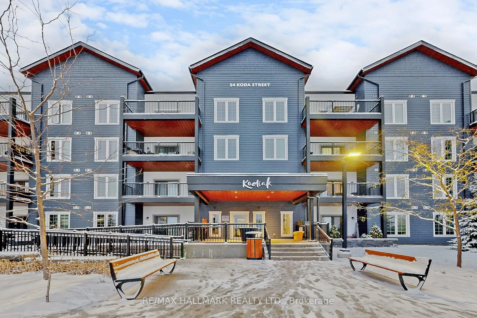 Front of Unit 417, 54 Koda Street
