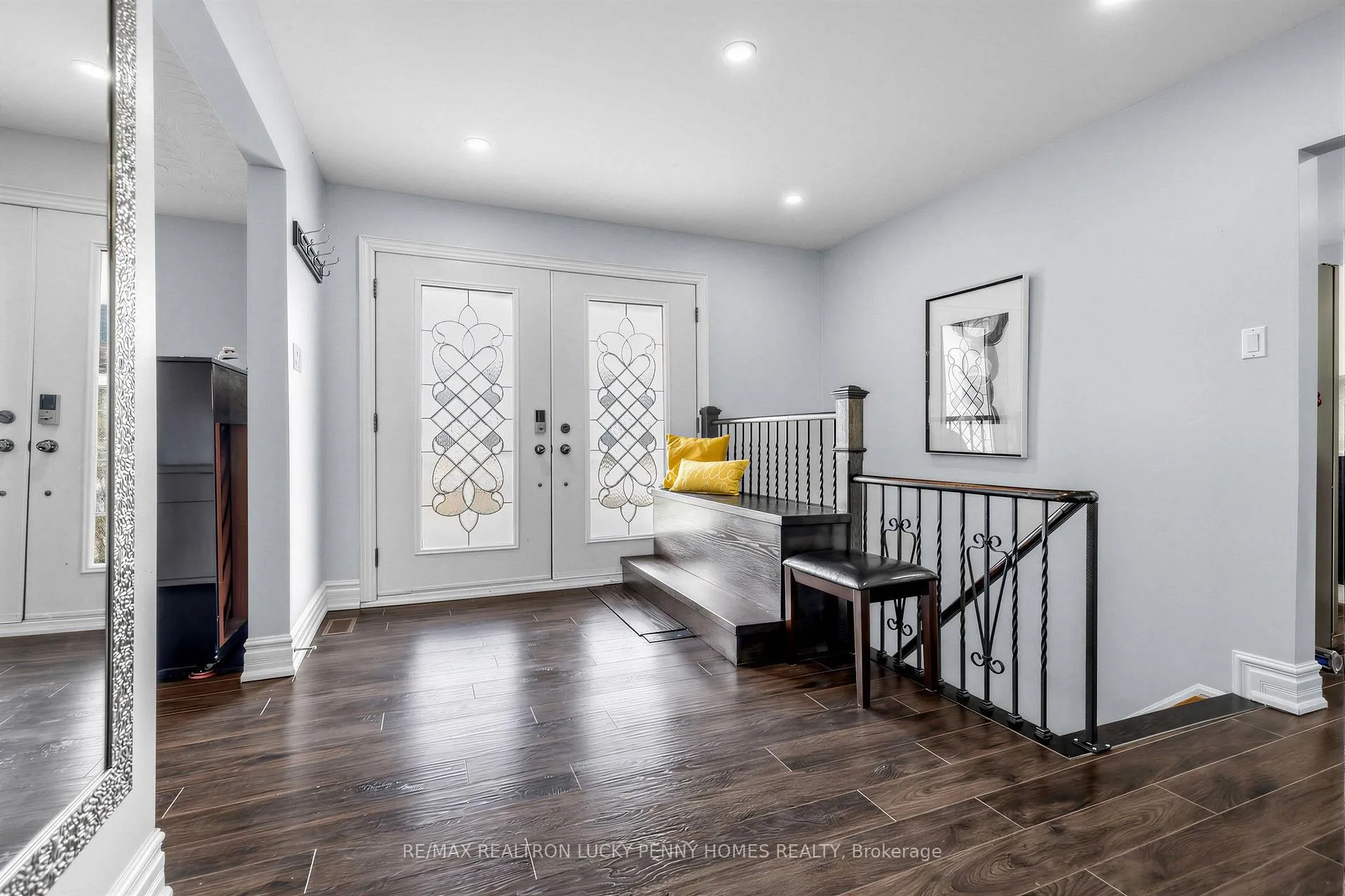 Photo 8 of 29 Glenbourne Park Drive, Markham, Devil's Elbow — HOMEH