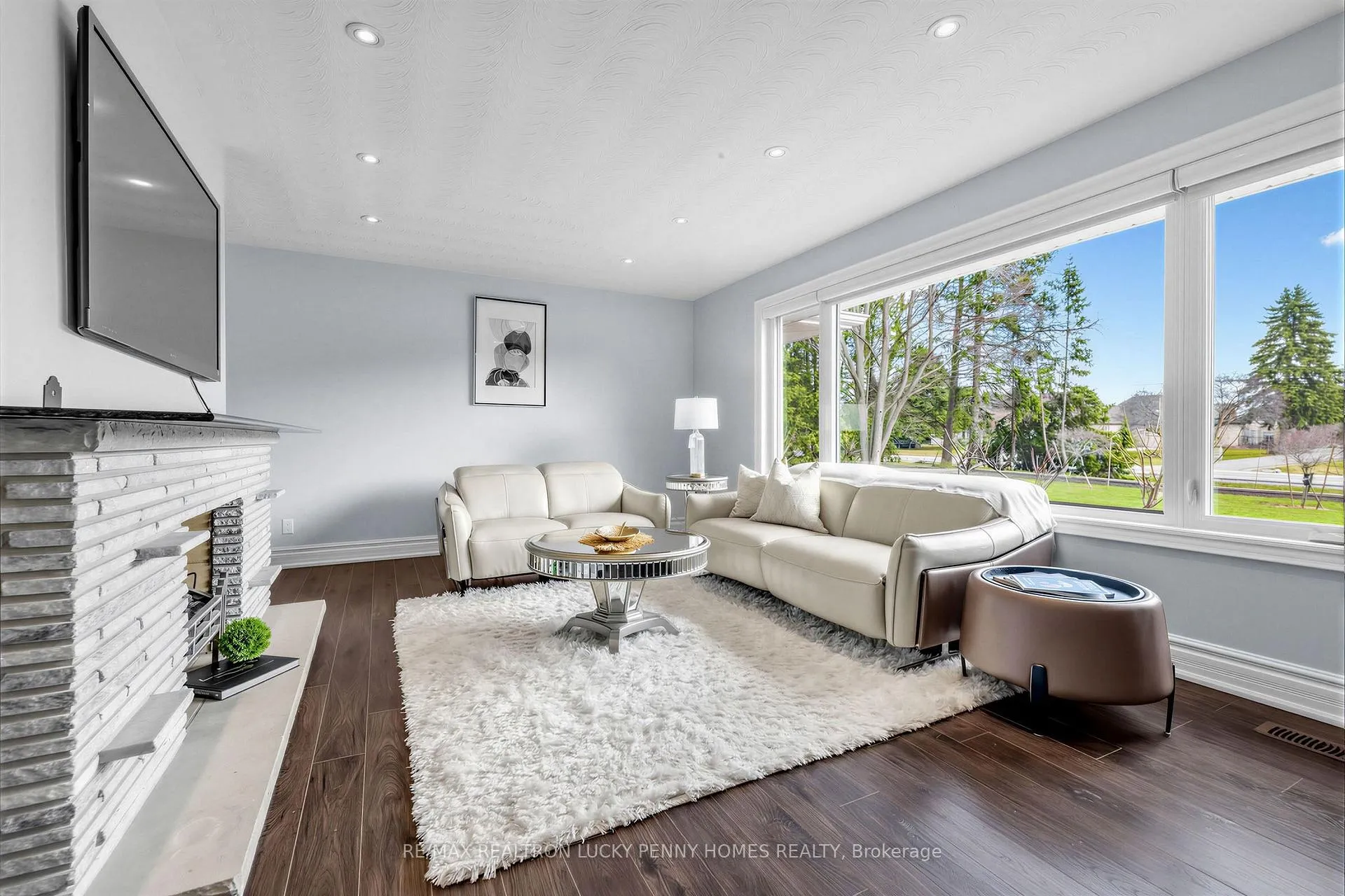 Photo 11 of 29 Glenbourne Park Drive, Markham, Devil's Elbow — HOMEH