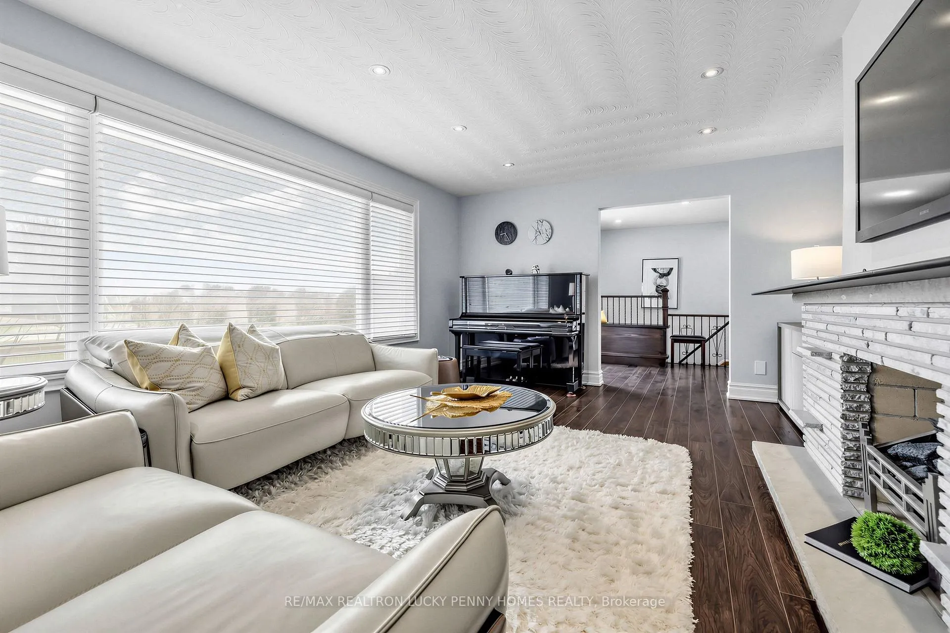 Photo 14 of 29 Glenbourne Park Drive, Markham, Devil's Elbow — HOMEH