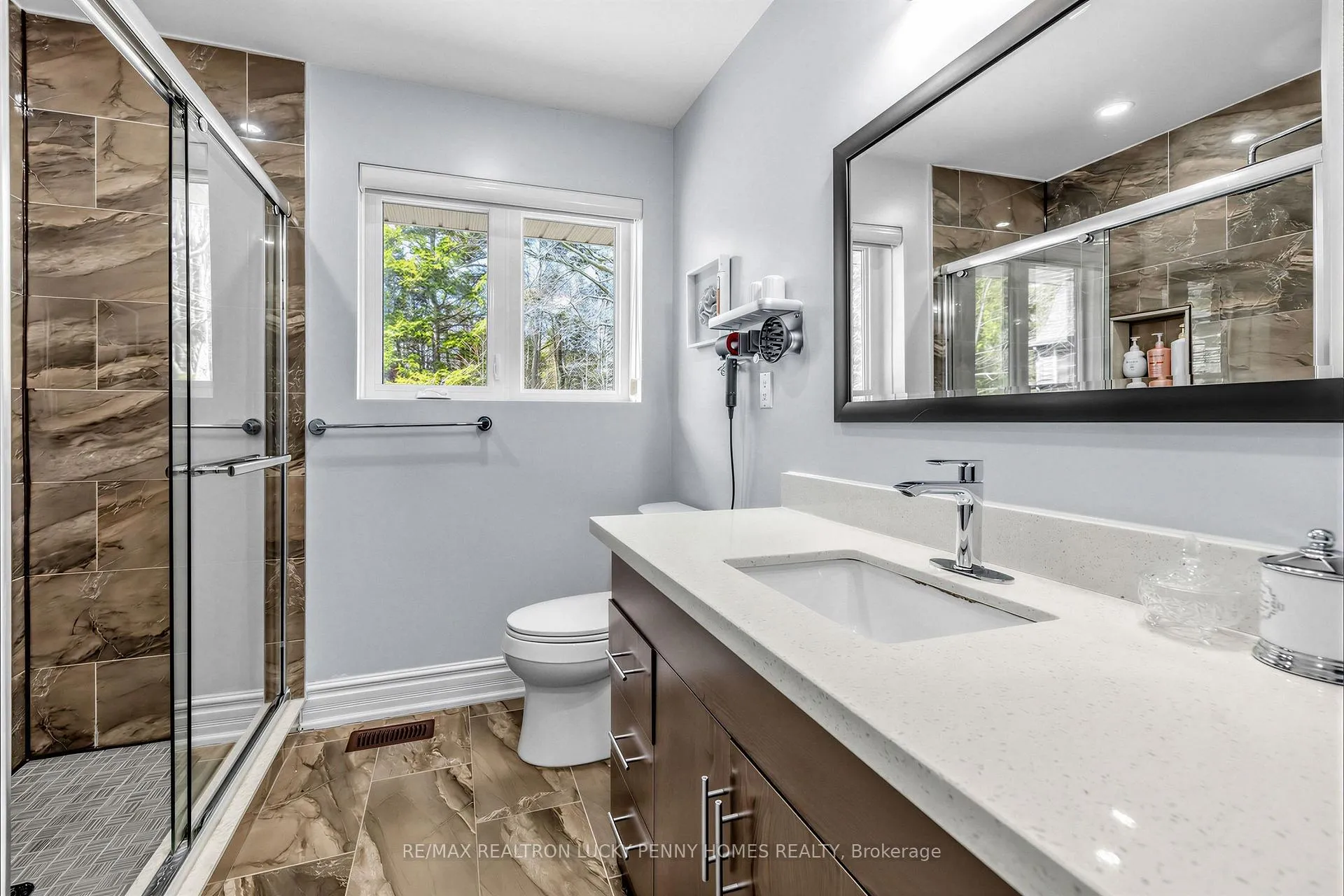Photo 26 of 29 Glenbourne Park Drive, Markham, Devil's Elbow — HOMEH