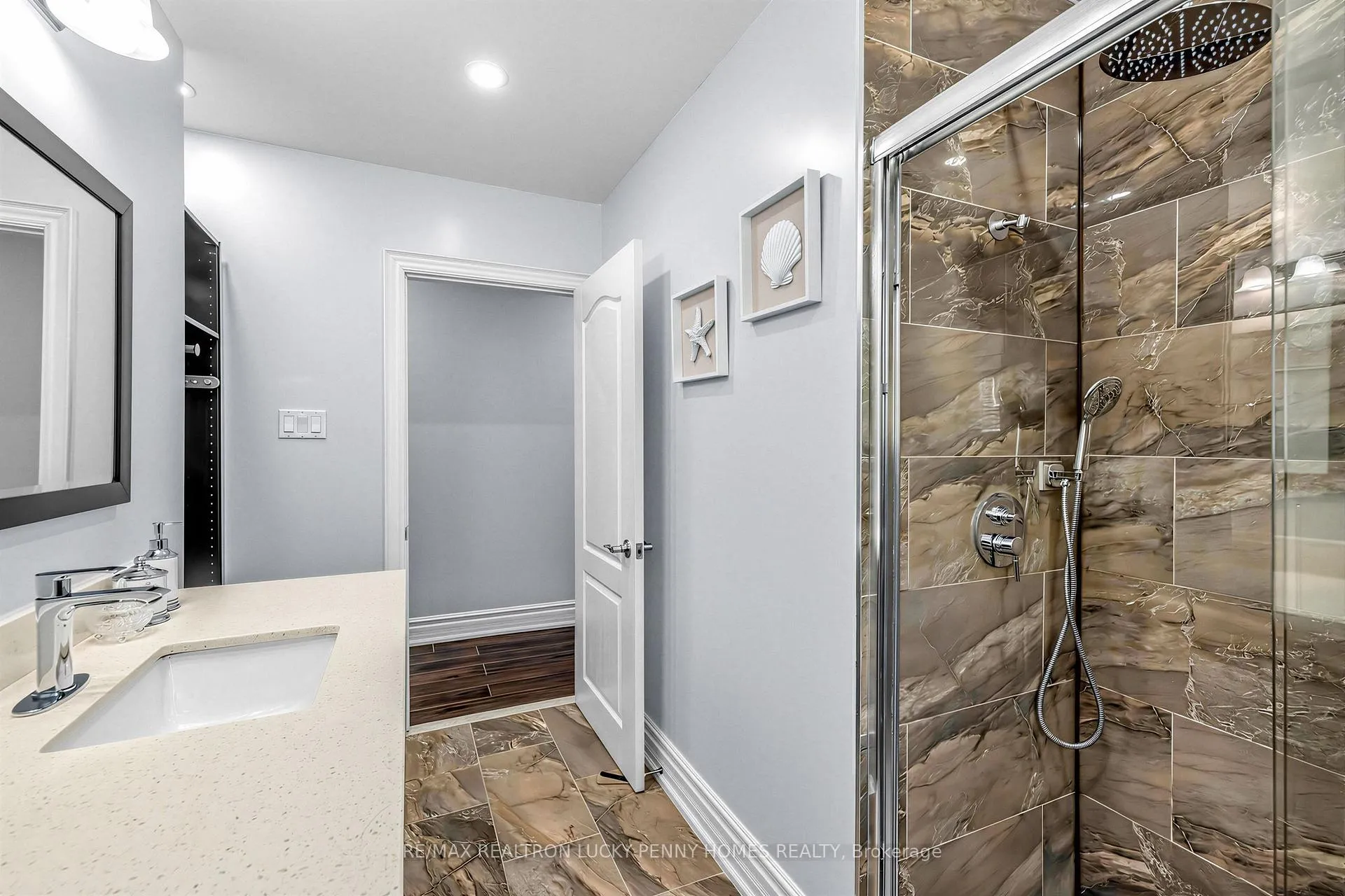 Photo 27 of 29 Glenbourne Park Drive, Markham, Devil's Elbow — HOMEH