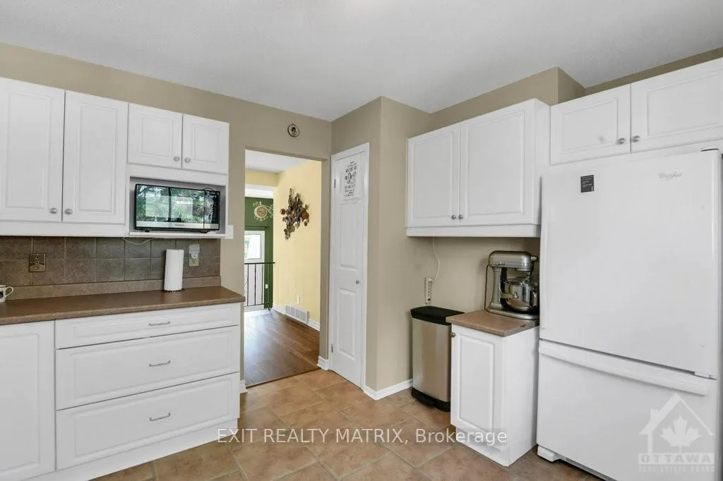 Photo 9 of 413 Miranda, Ottawa, Carson Meadows — HOMEH