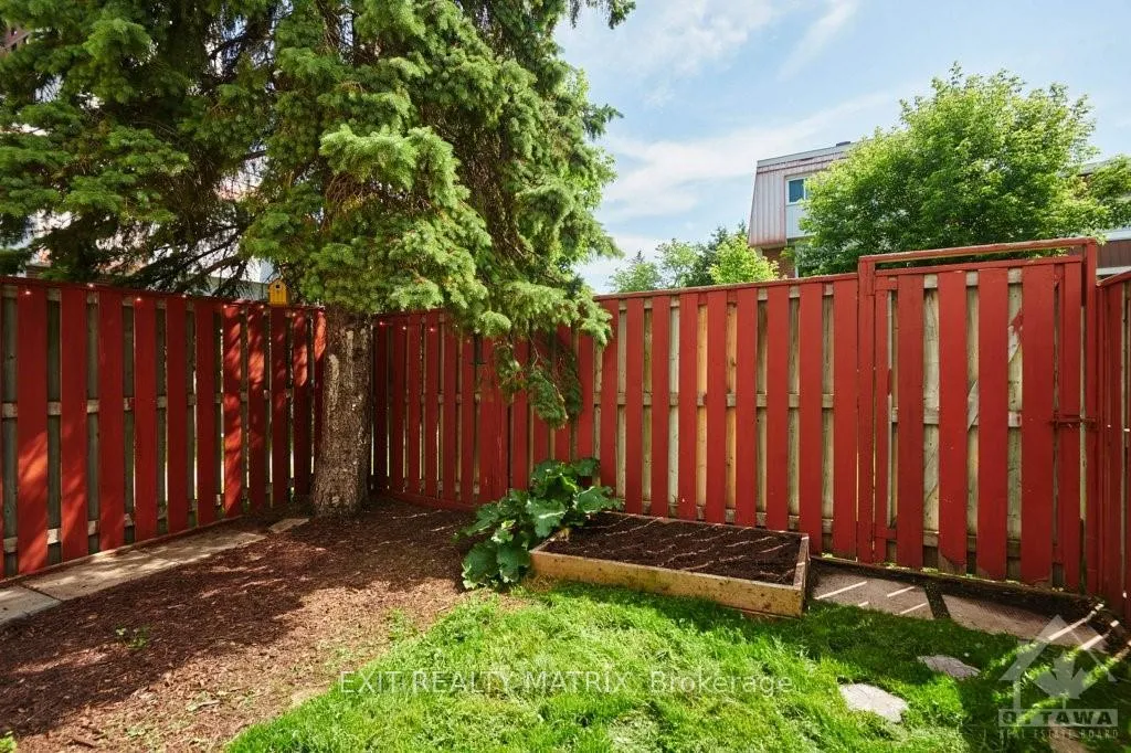 Photo 12 of 413 Miranda, Ottawa, Carson Meadows — HOMEH
