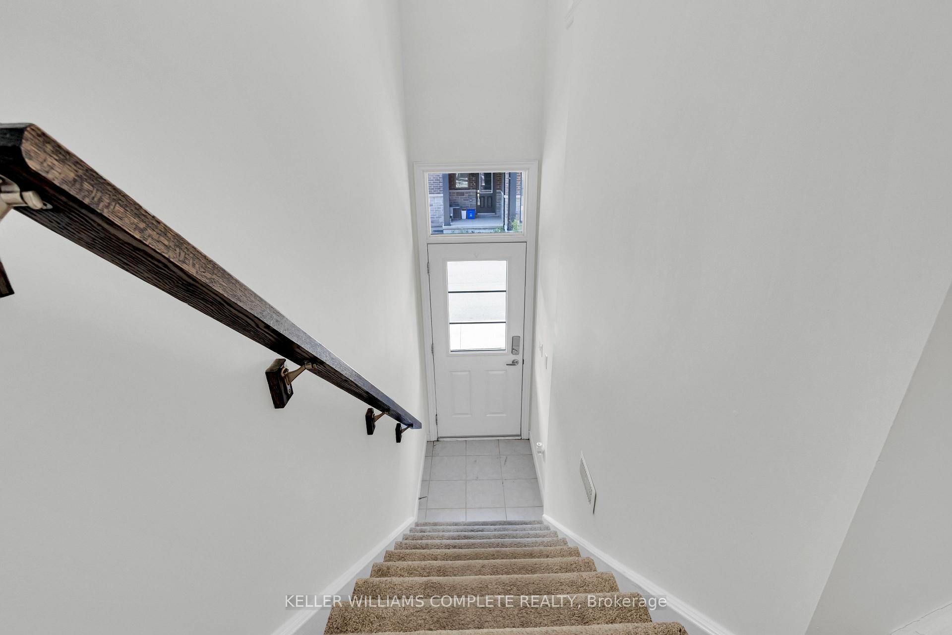 Photo 4 of Unit 29, 575 Woodward Avenue, Hamilton, Parkview — HOMEH