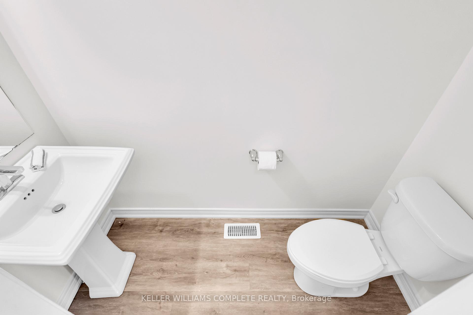Photo 8 of Unit 29, 575 Woodward Avenue, Hamilton, Parkview — HOMEH