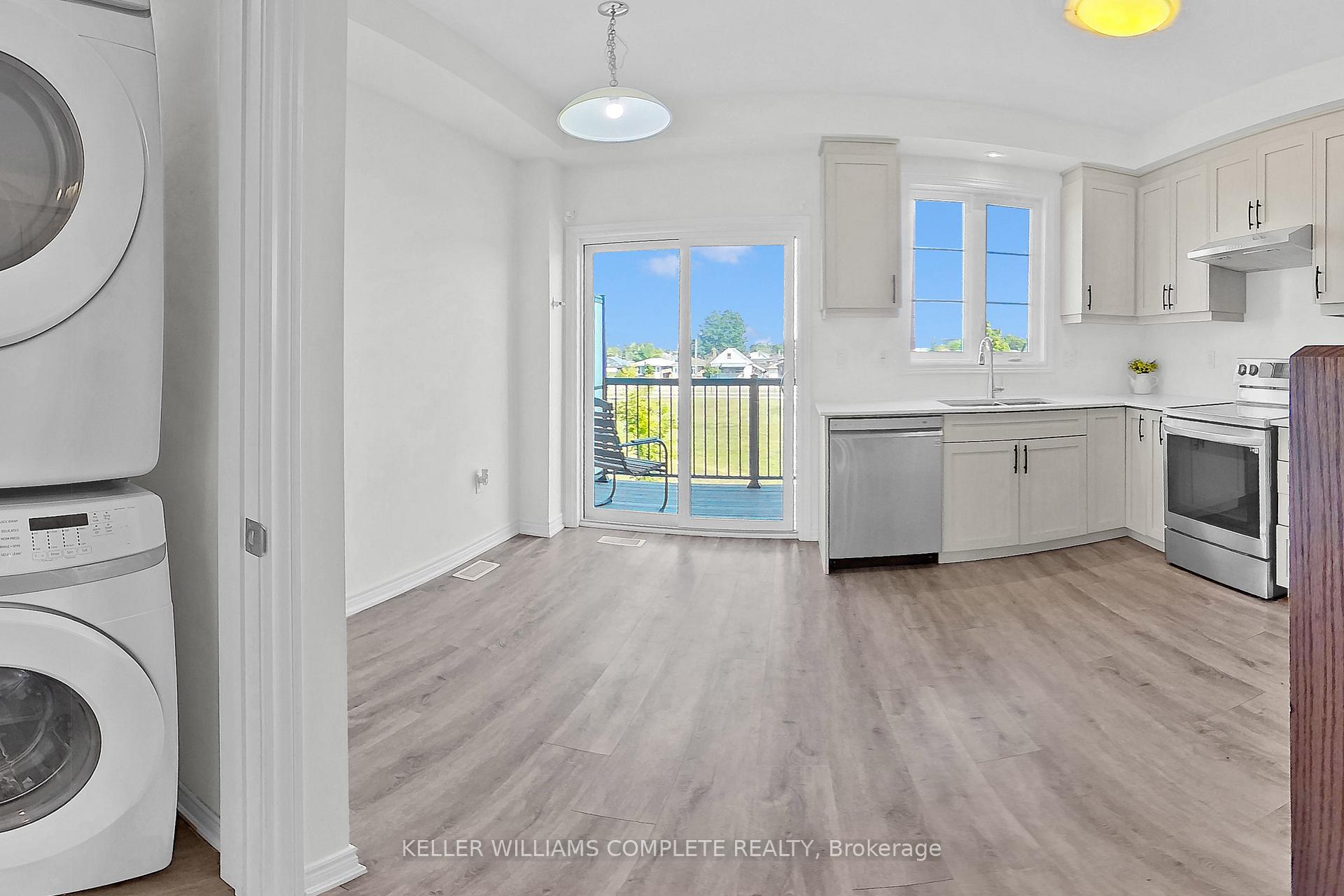 Photo 10 of Unit 29, 575 Woodward Avenue, Hamilton, Parkview — HOMEH