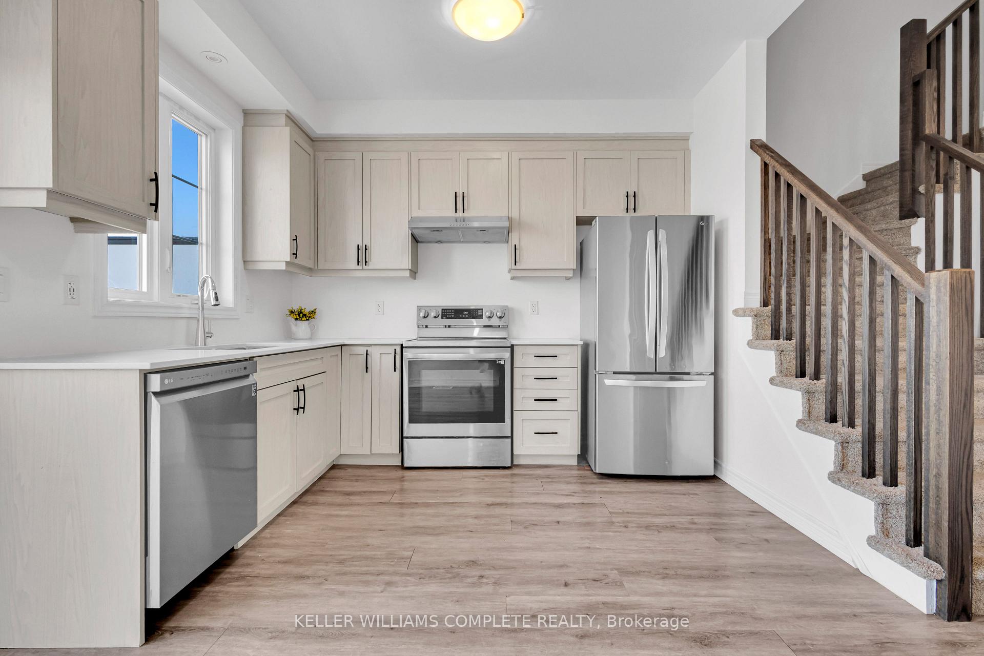 Photo 13 of Unit 29, 575 Woodward Avenue, Hamilton, Parkview — HOMEH