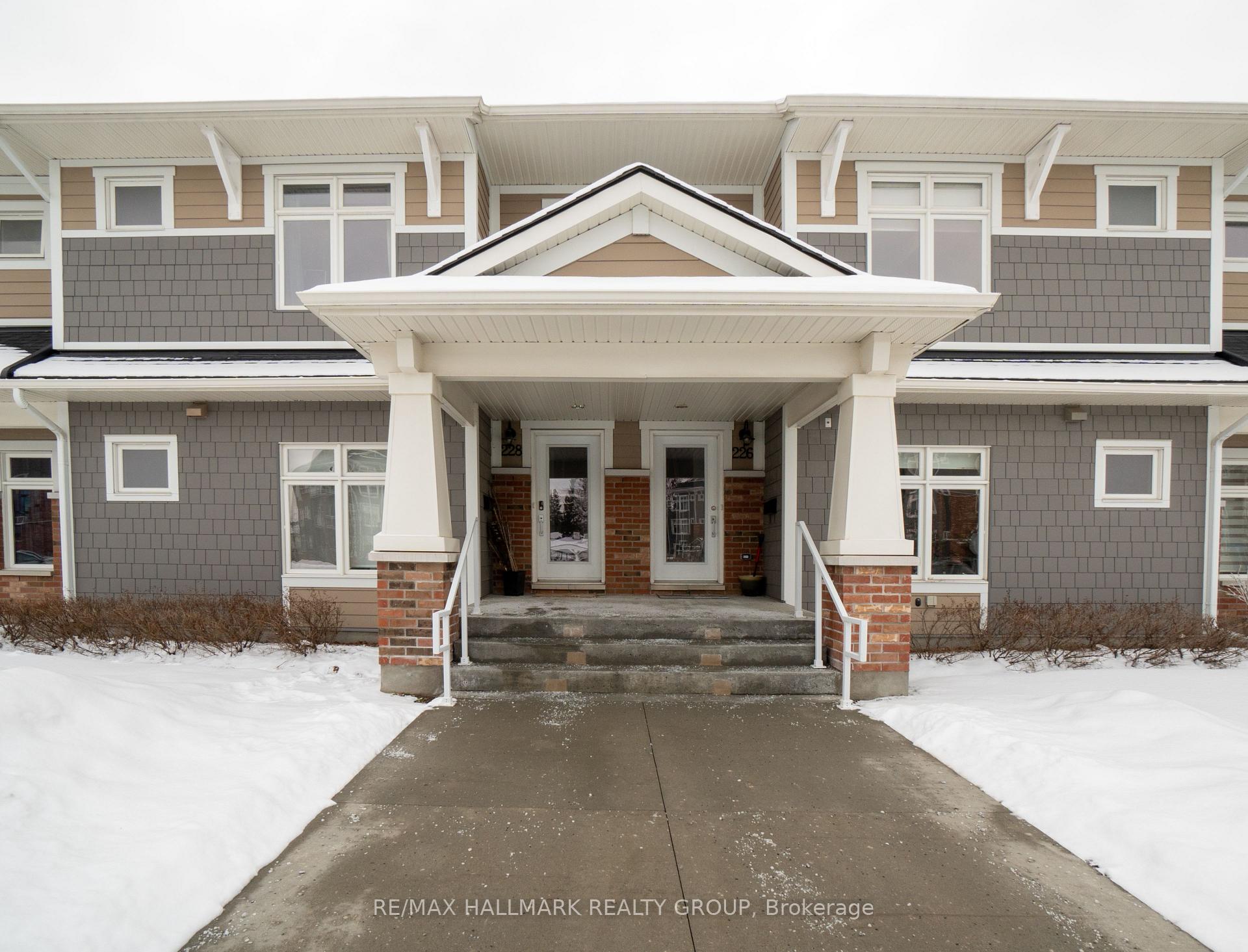 Photo 1 of 228 Mullin Private, Ottawa, Mer Bleue/Bradley Estates/Anderson Park — HOMEH