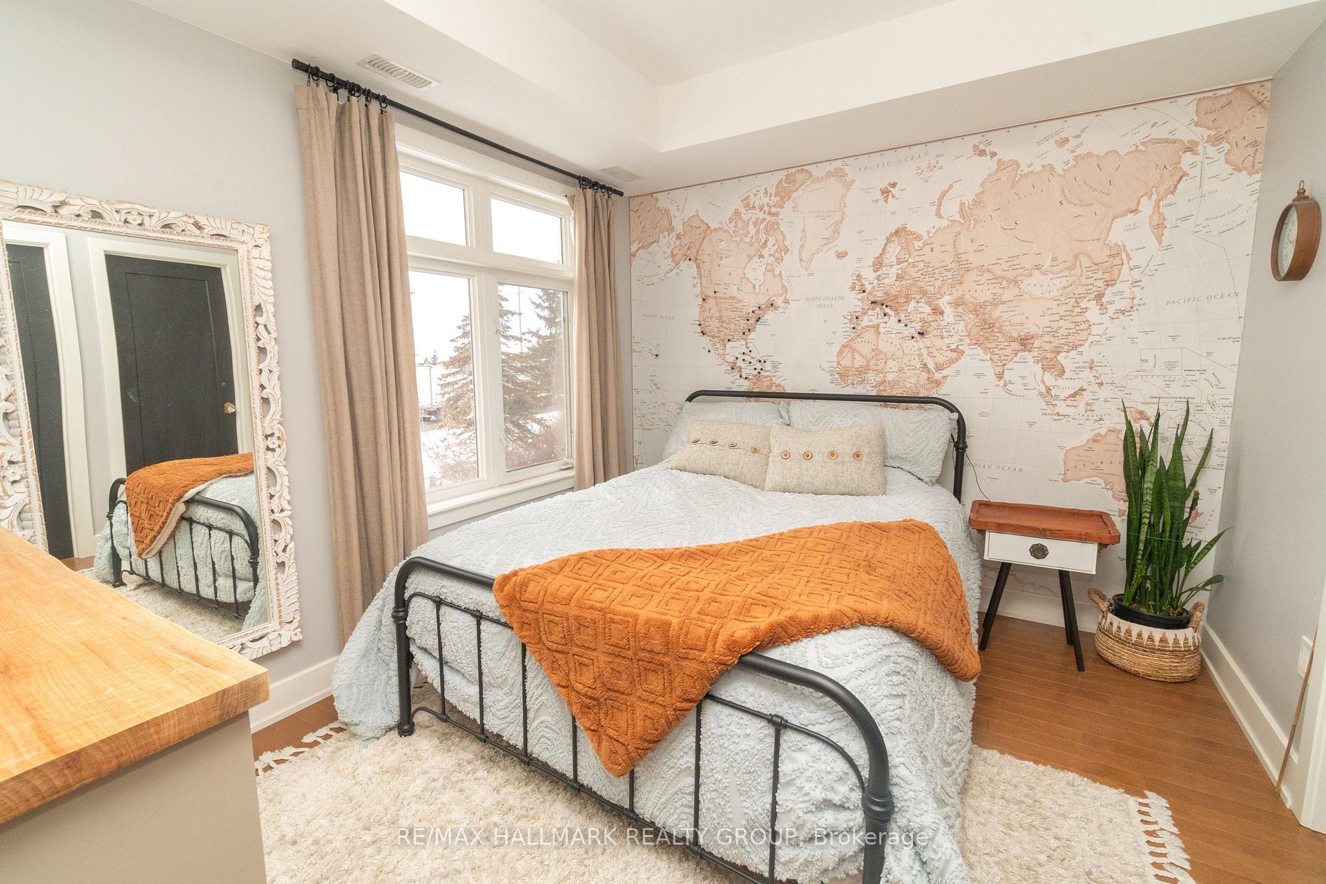 Photo 5 of 228 Mullin Private, Ottawa, Mer Bleue/Bradley Estates/Anderson Park — HOMEH