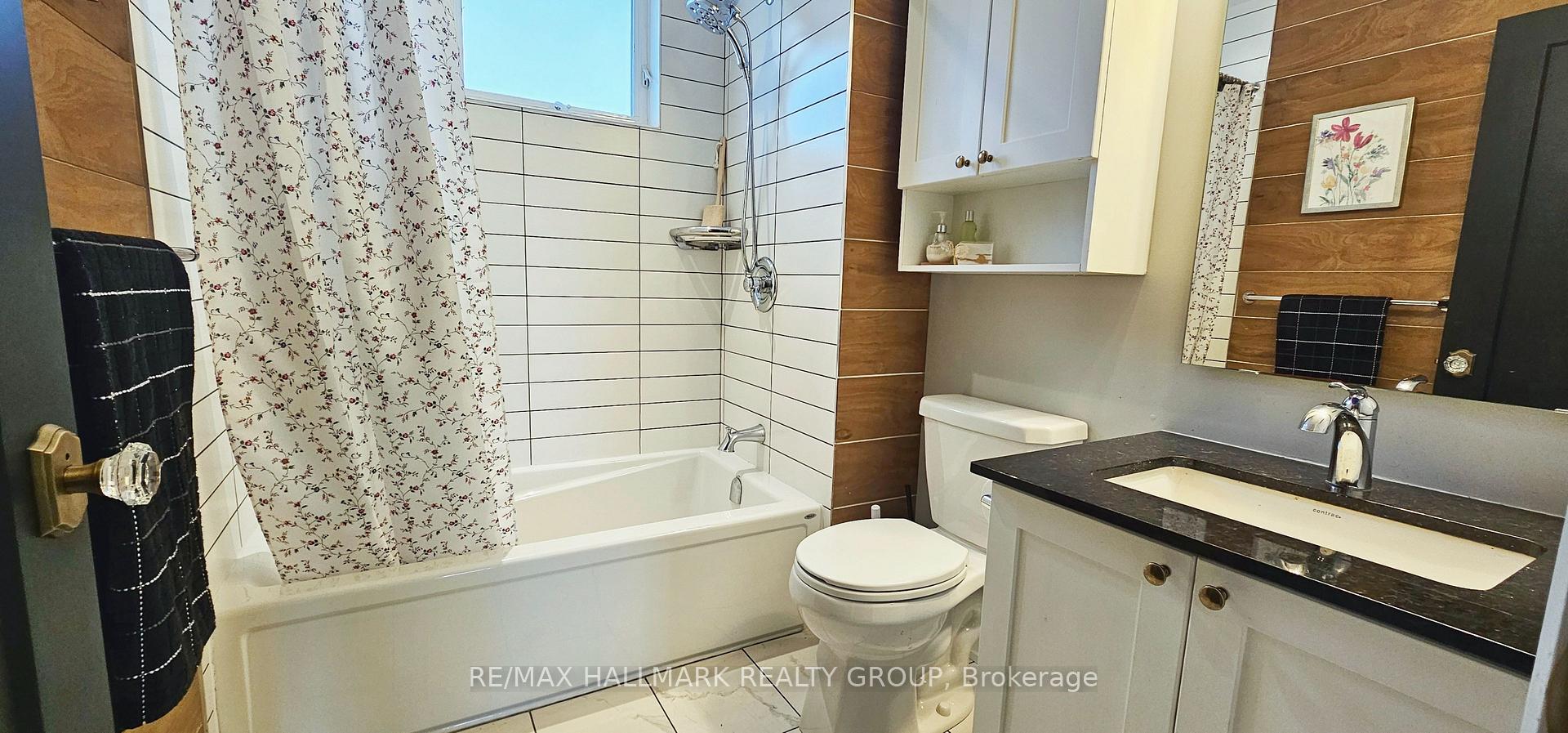 Photo 11 of 228 Mullin Private, Ottawa, Mer Bleue/Bradley Estates/Anderson Park — HOMEH
