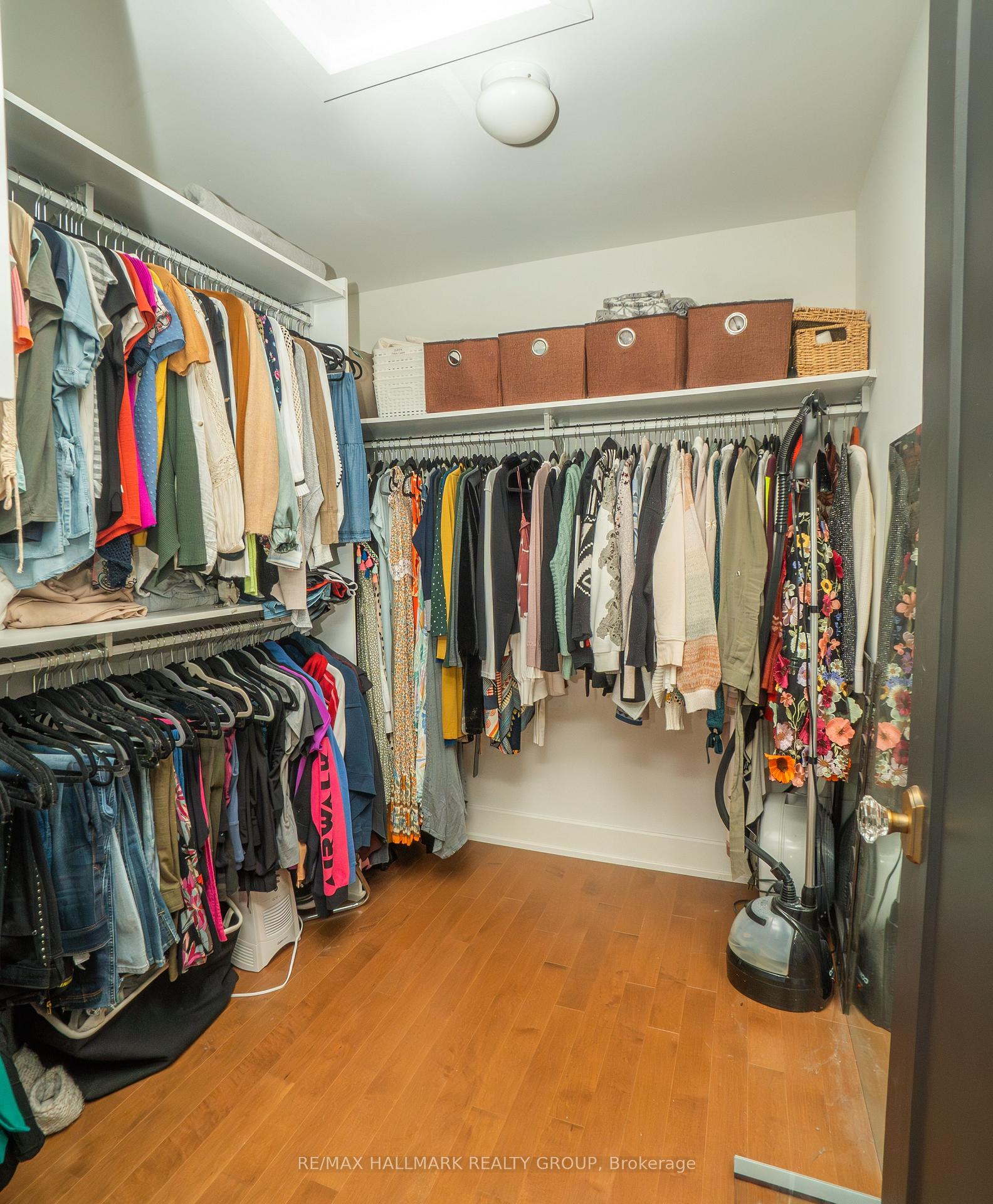 Photo 20 of 228 Mullin Private, Ottawa, Mer Bleue/Bradley Estates/Anderson Park — HOMEH