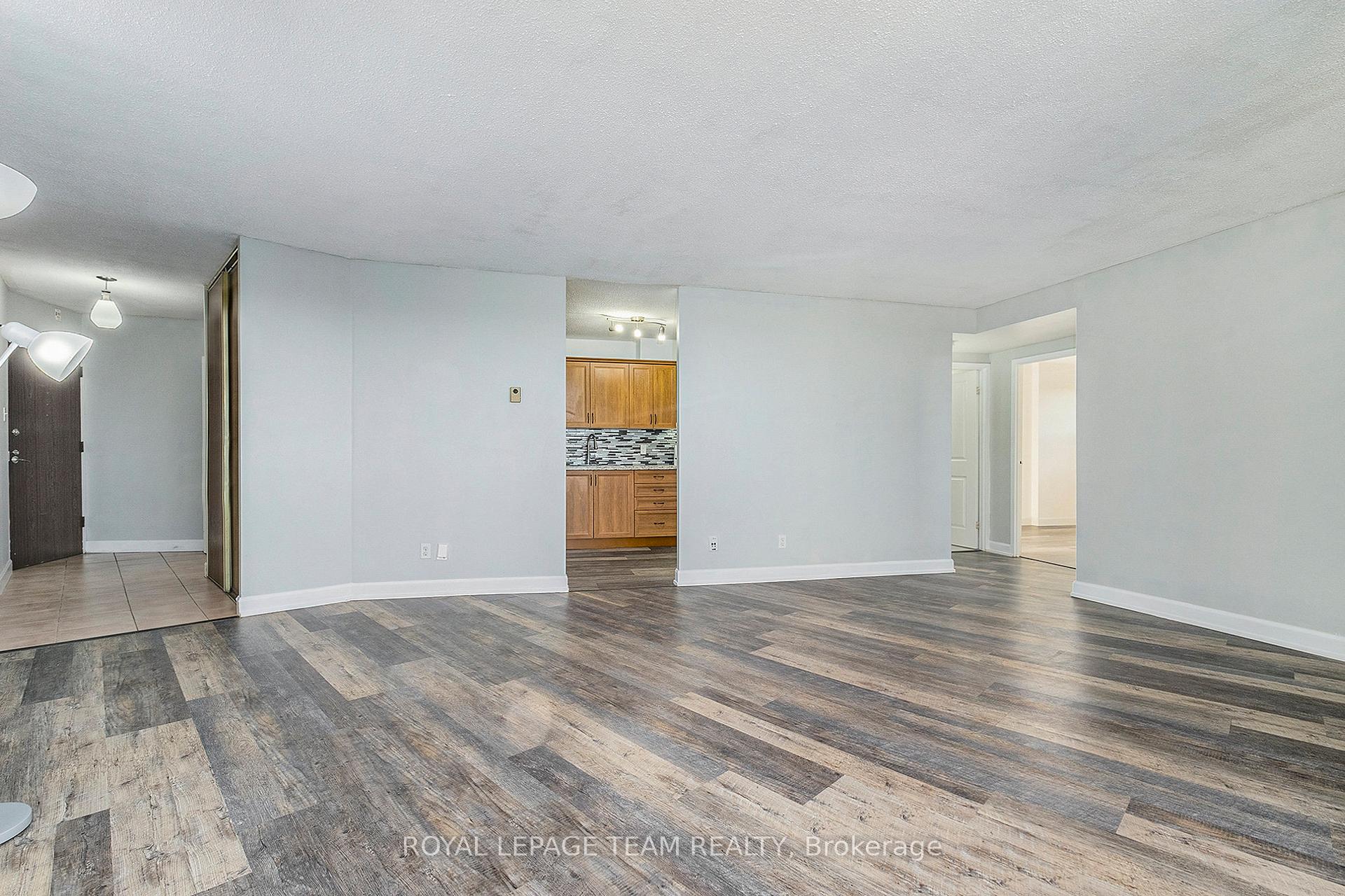Photo 11 of Unit 507, 900 Dynes Road, Ottawa, Carleton Square — HOMEH