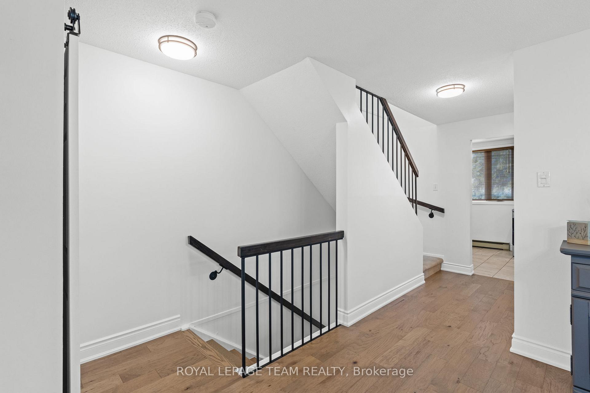 Photo 11 of Unit B, 6501 Bilberry Drive, Ottawa, Convent Glen North — HOMEH