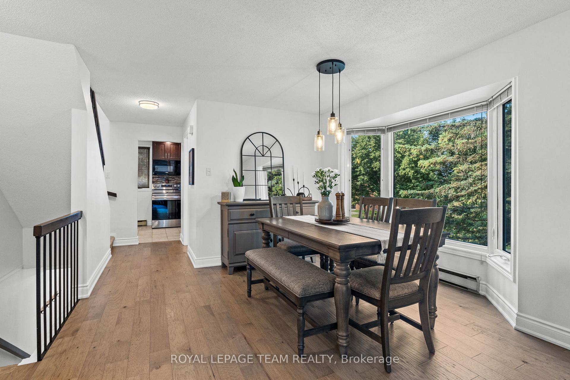 Photo 13 of Unit B, 6501 Bilberry Drive, Ottawa, Convent Glen North — HOMEH