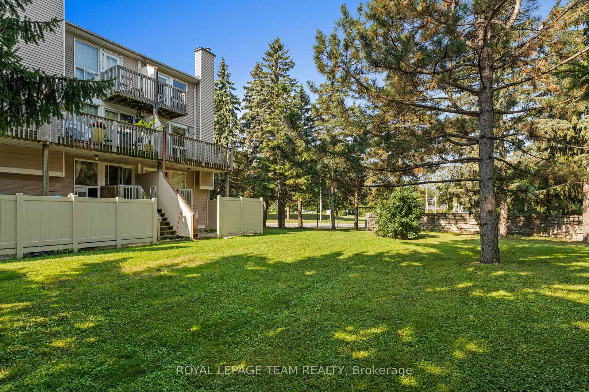 Photo 43 of Unit B, 6501 Bilberry Drive, Ottawa, Convent Glen North — HOMEH
