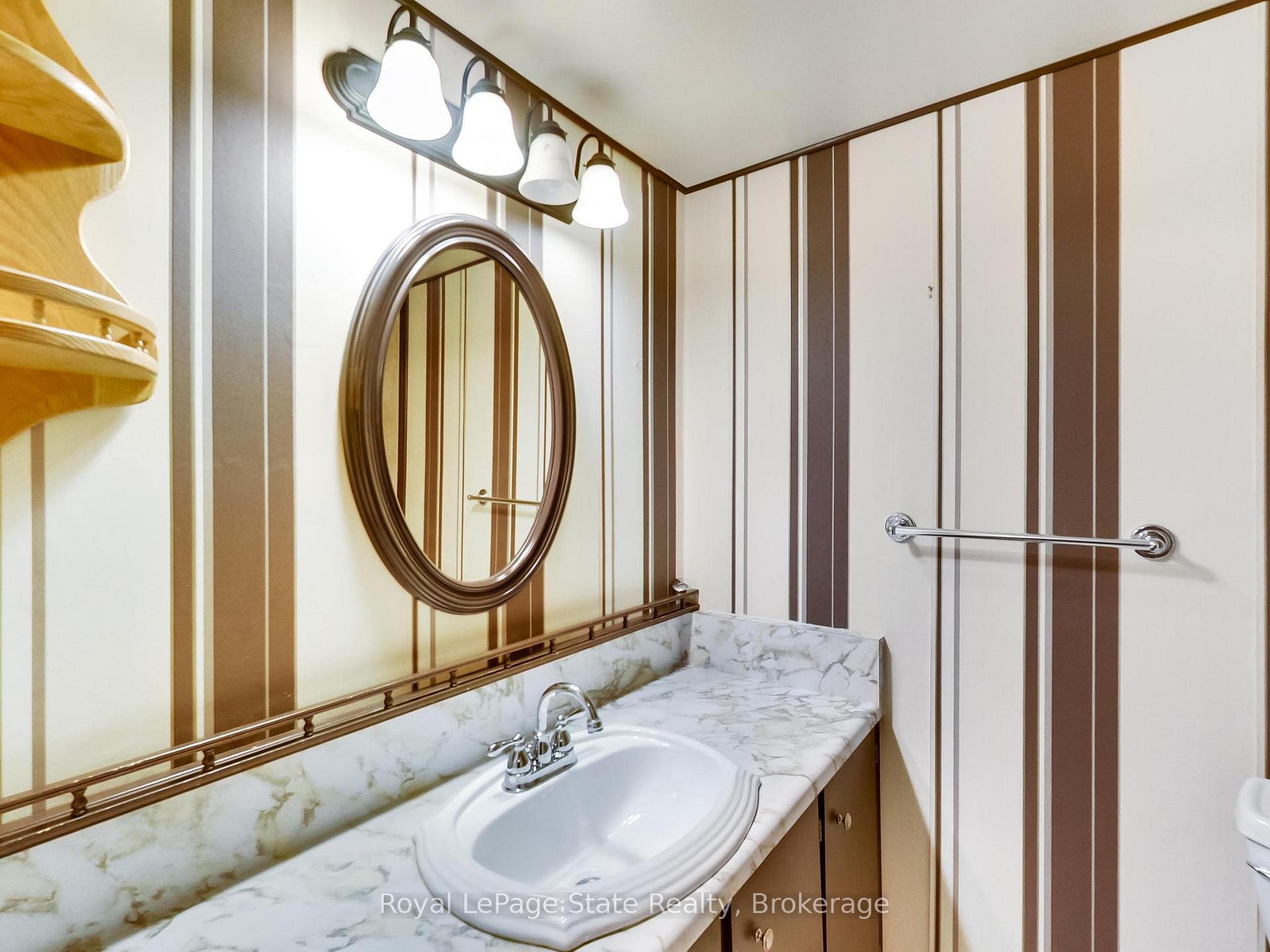 Photo 27 of Unit 203, 500 Green Road, Hamilton, Lakeshore — HOMEH