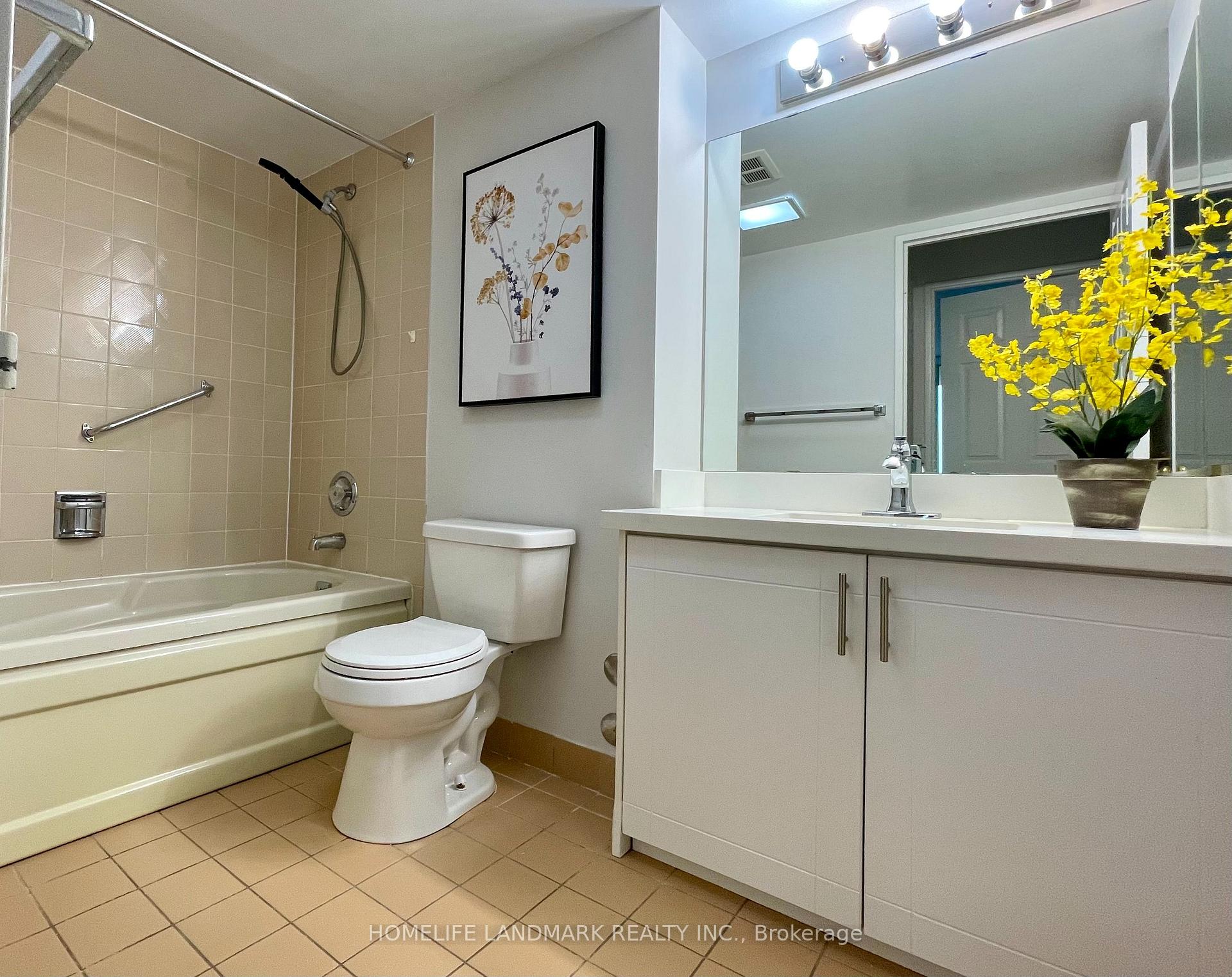 Photo 9 of Unit 714, 55 Austin Drive, Markham, Unionville — HOMEH