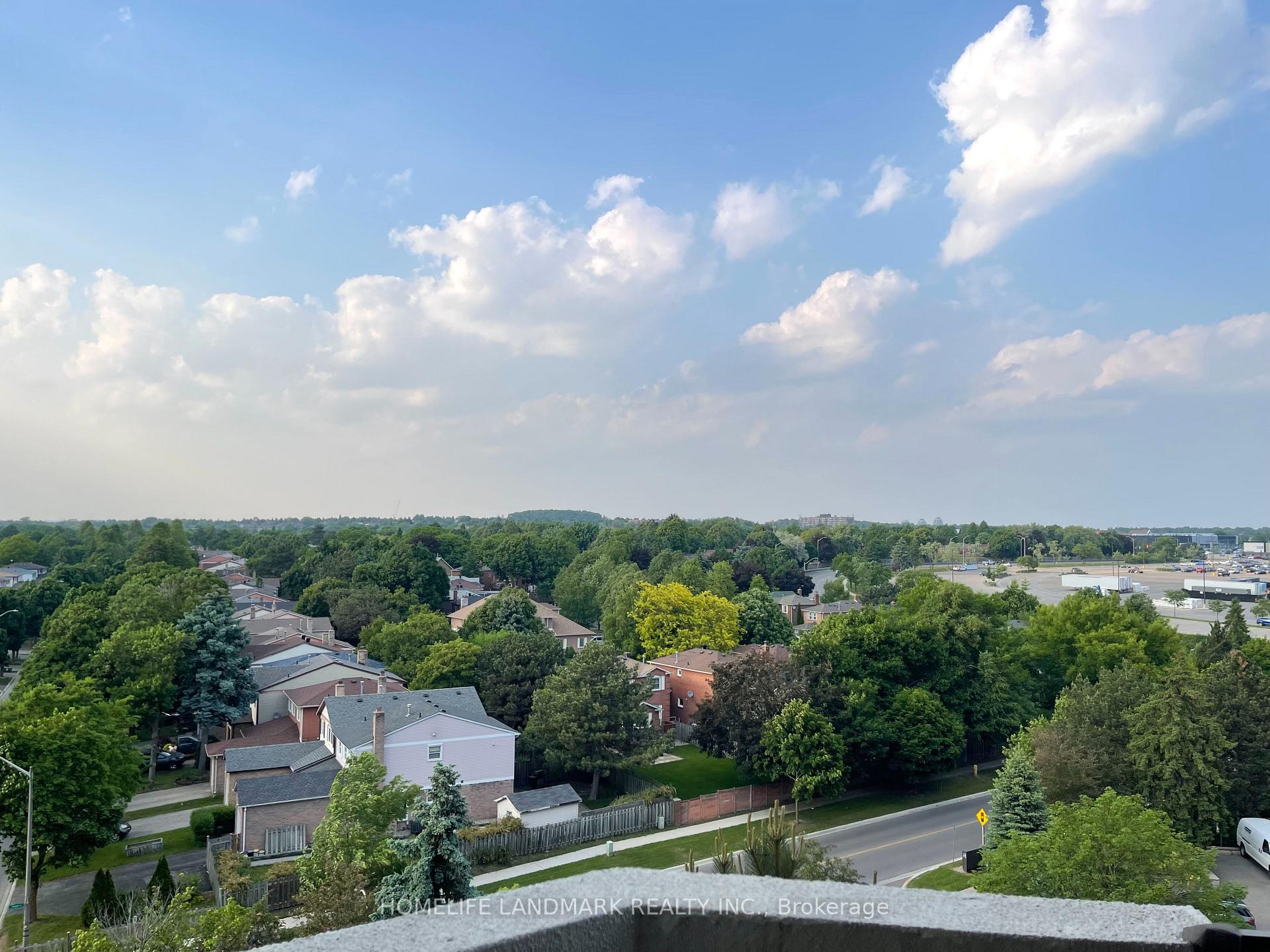 Photo 13 of Unit 714, 55 Austin Drive, Markham, Unionville — HOMEH