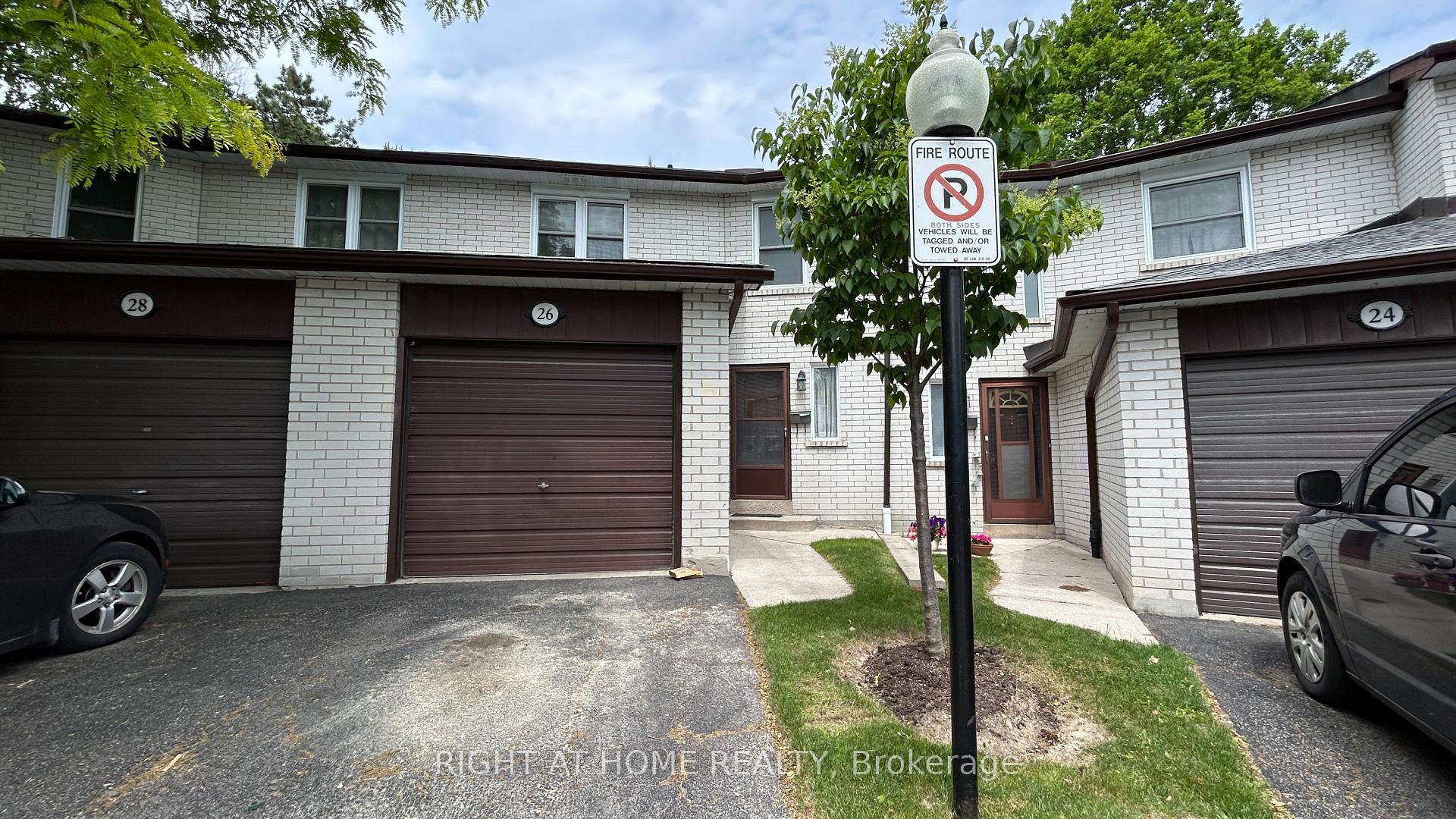 Photo 1 of 26 Niles Way, Markham, Aileen-Willowbrook — HOMEH