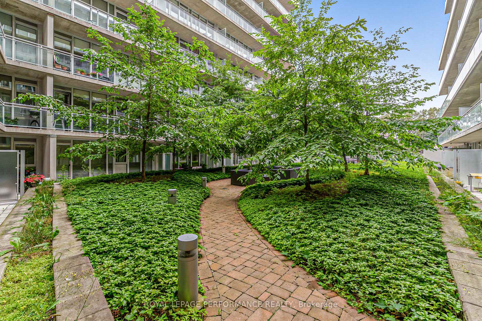 Photo 25 of Unit 814, 354 Gladstone Avenue, Ottawa, Ottawa Centre — HOMEH