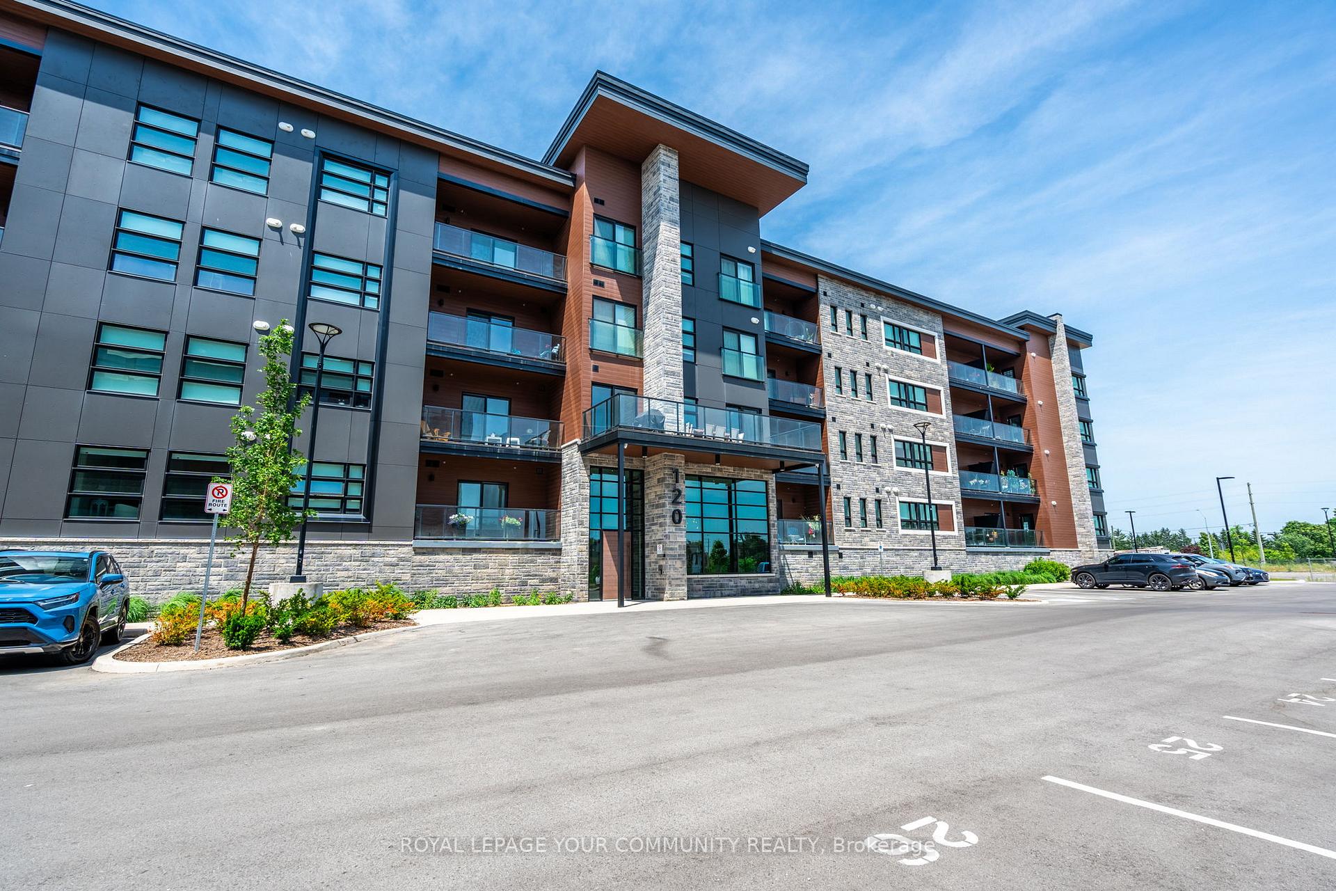Front of Unit 103, 120 Summersides Boulevard