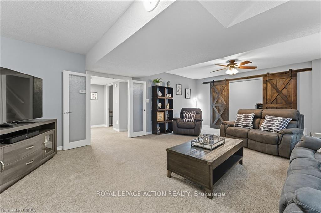 Photo 20 of 8 First Street, Brant, Brantford Twp — HOMEH