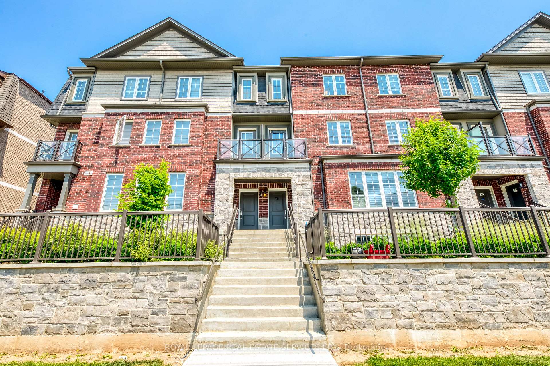 Photo 2 of Unit 76, 445 Ontario Street S, Toronto, Moss Park — HOMEH