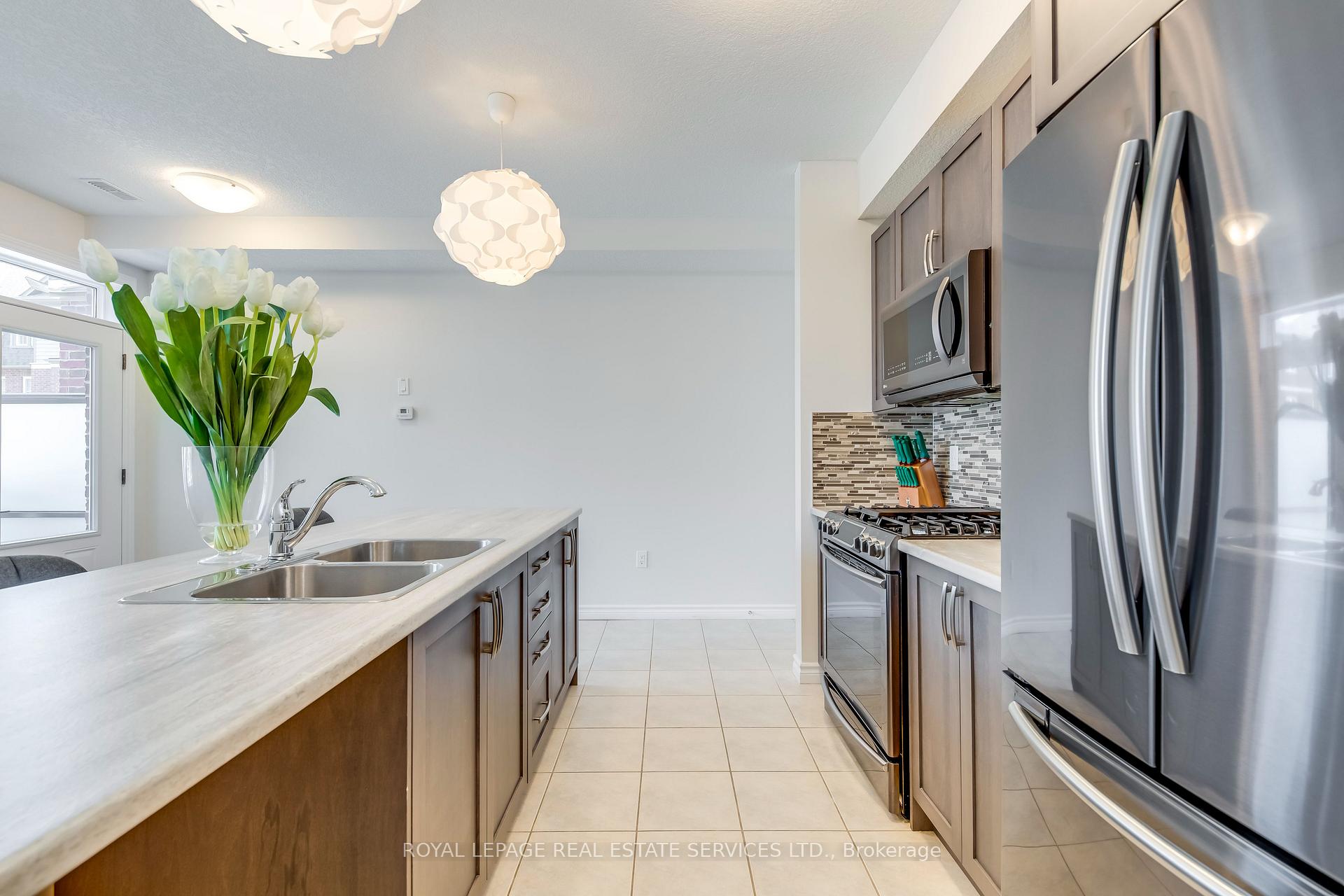 Photo 9 of Unit 76, 445 Ontario Street S, Toronto, Moss Park — HOMEH