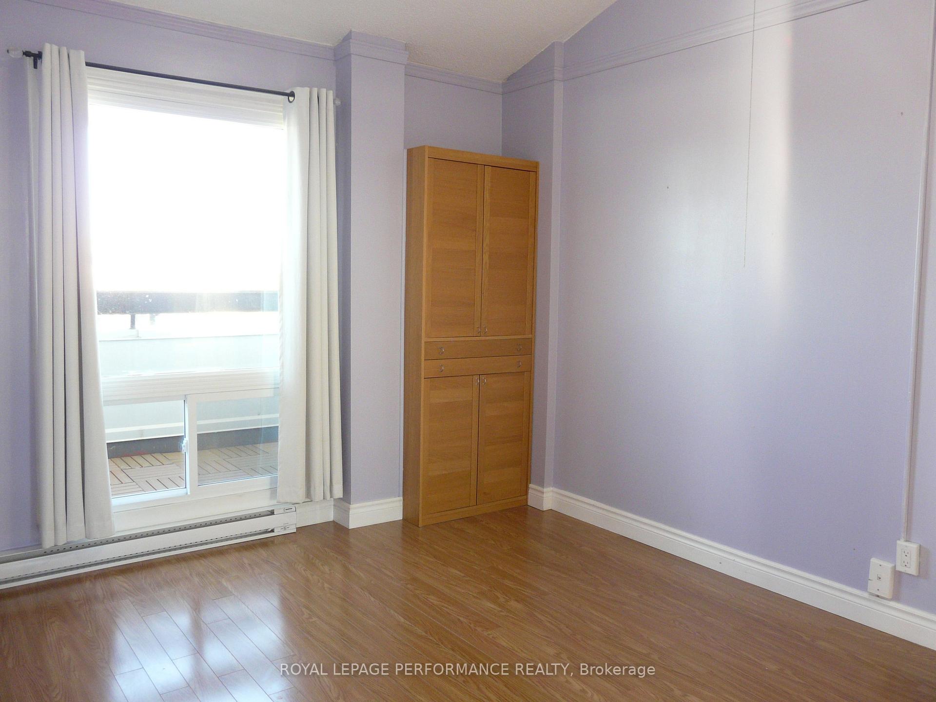 Photo 12 of Unit Penthouse 2, 158C Mcarthur Avenue, Ottawa, Vanier — HOMEH