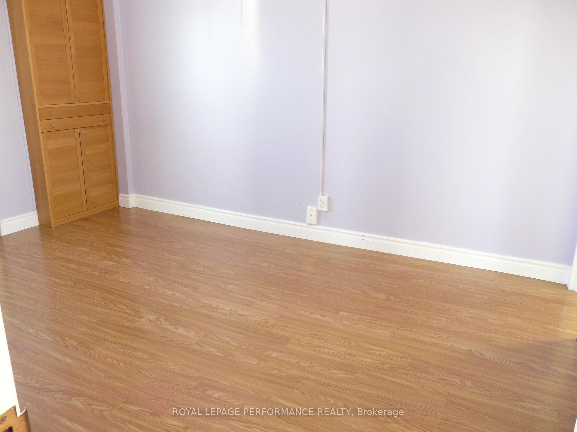 Photo 13 of Unit Penthouse 2, 158C Mcarthur Avenue, Ottawa, Vanier — HOMEH