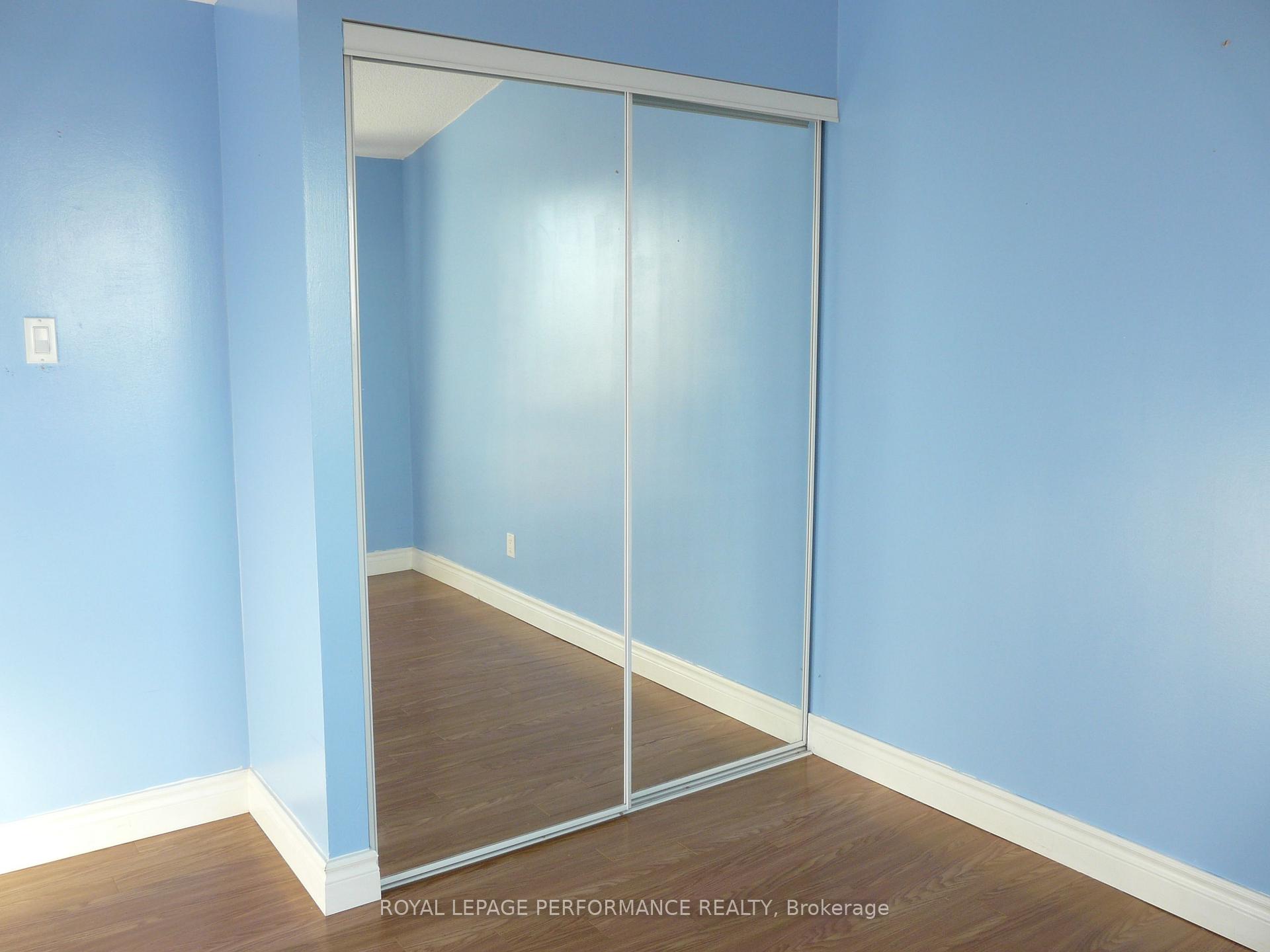 Photo 17 of Unit Penthouse 2, 158C Mcarthur Avenue, Ottawa, Vanier — HOMEH