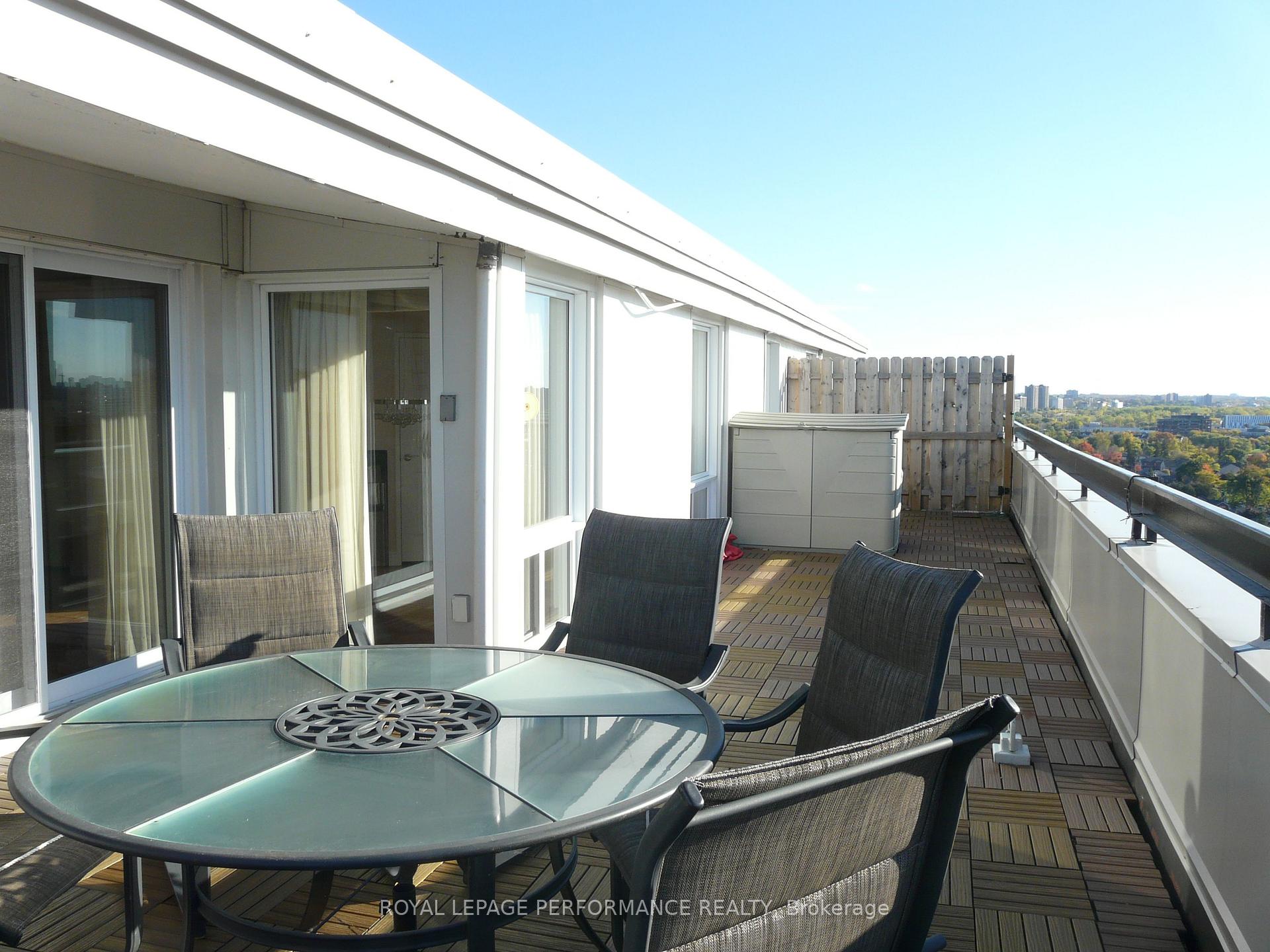Photo 20 of Unit Penthouse 2, 158C Mcarthur Avenue, Ottawa, Vanier — HOMEH