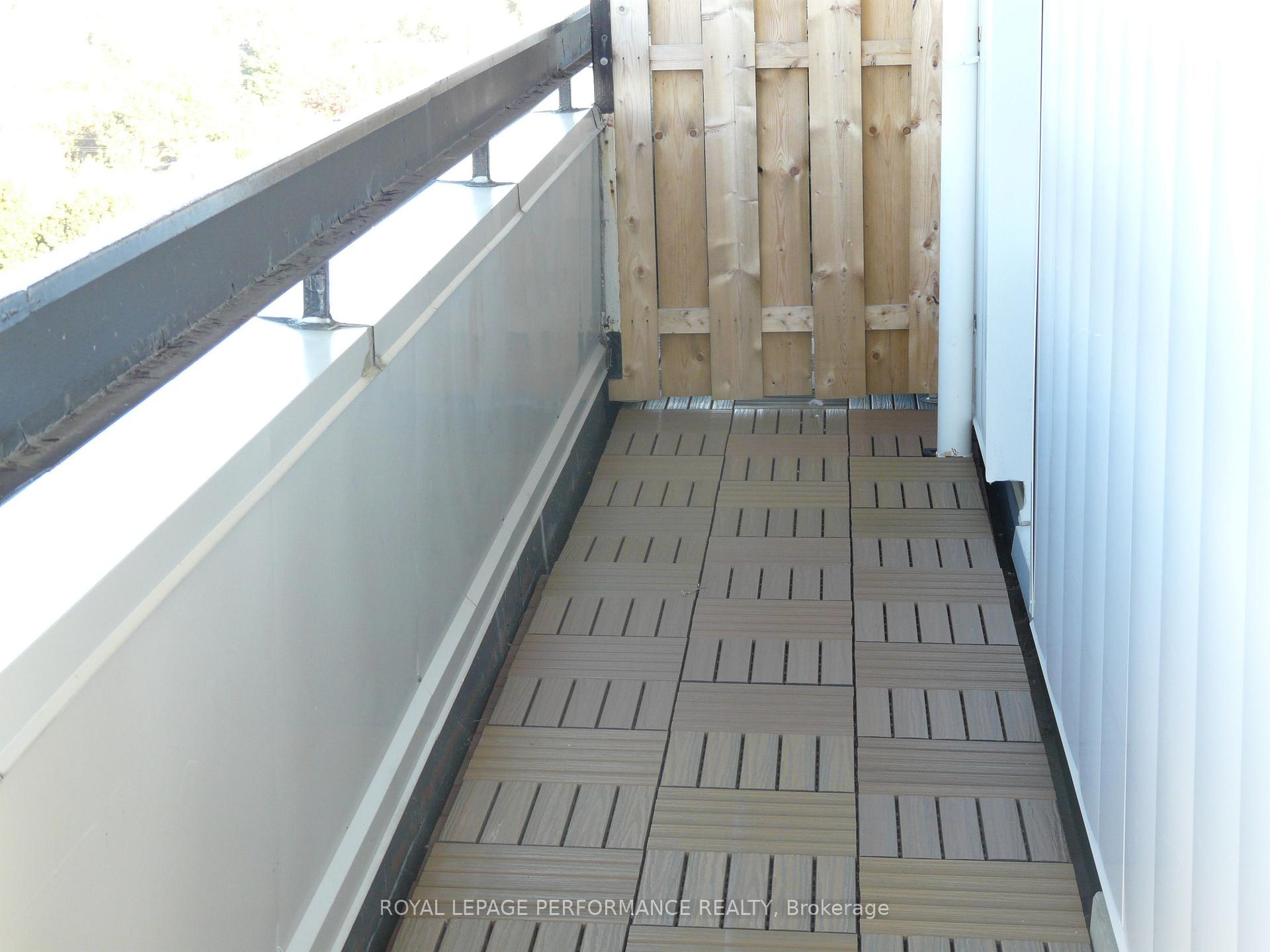 Photo 23 of Unit Penthouse 2, 158C Mcarthur Avenue, Ottawa, Vanier — HOMEH