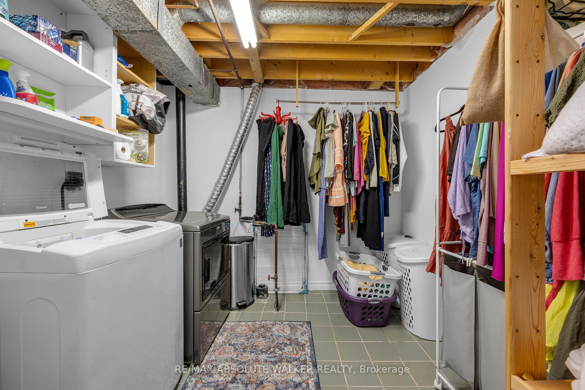 Photo 23 of Unit 52, 105 Claiborne Way, Ottawa, Queenswood Heights South — HOMEH