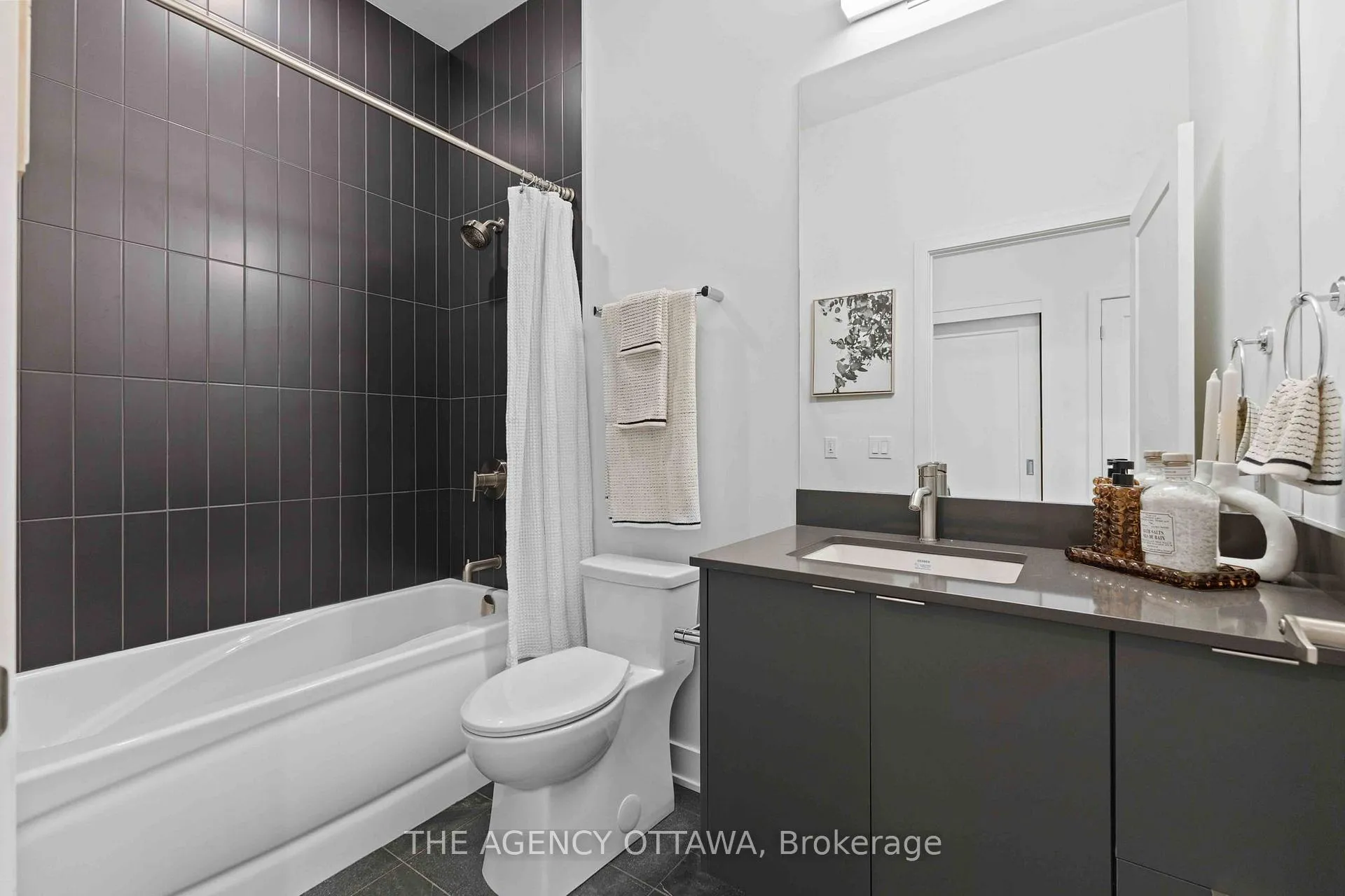 Photo 28 of Unit 107, 3071 Riverside Drive, Ottawa, Mooneys Bay/Riverside Park — HOMEH