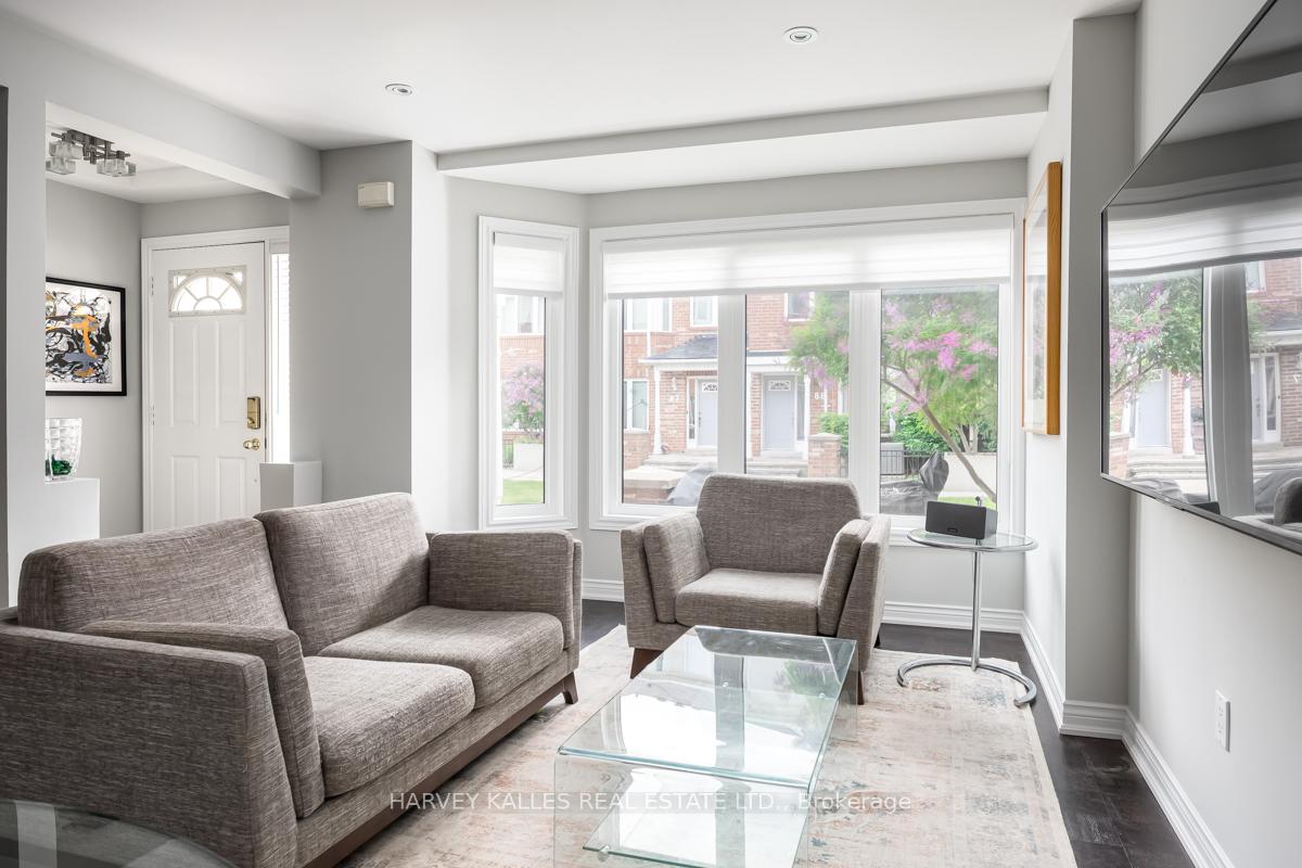 Photo 5 of Unit 64, 18 Clark Avenue W, Vaughan, Crestwood-Springfarm-Yorkhill — HOMEH