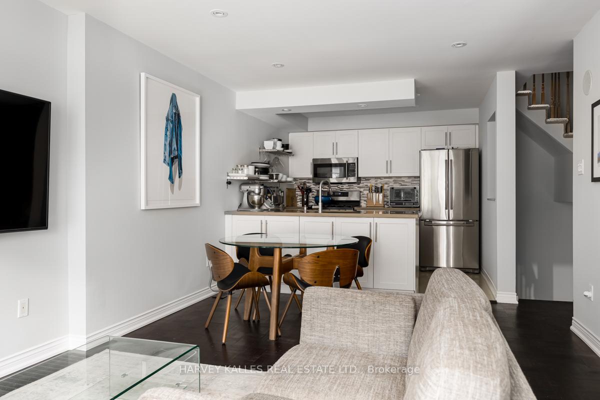 Photo 7 of Unit 64, 18 Clark Avenue W, Vaughan, Crestwood-Springfarm-Yorkhill — HOMEH