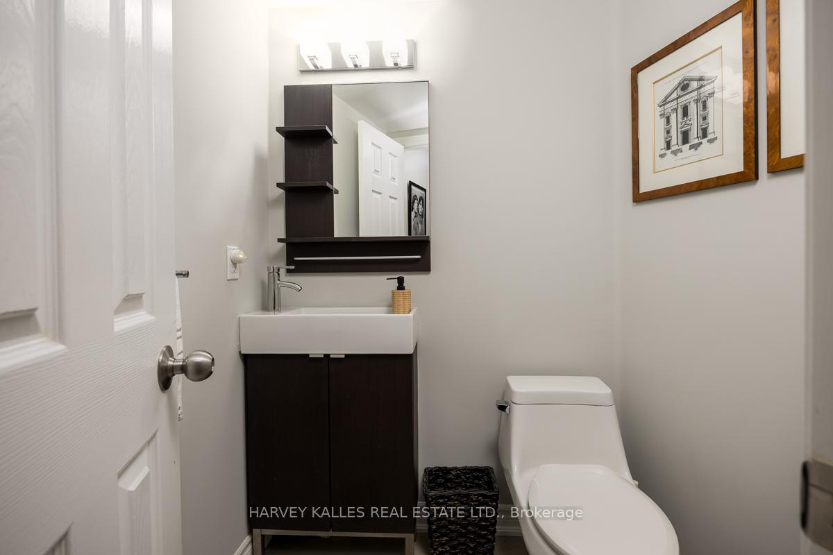 Photo 11 of Unit 64, 18 Clark Avenue W, Vaughan, Crestwood-Springfarm-Yorkhill — HOMEH