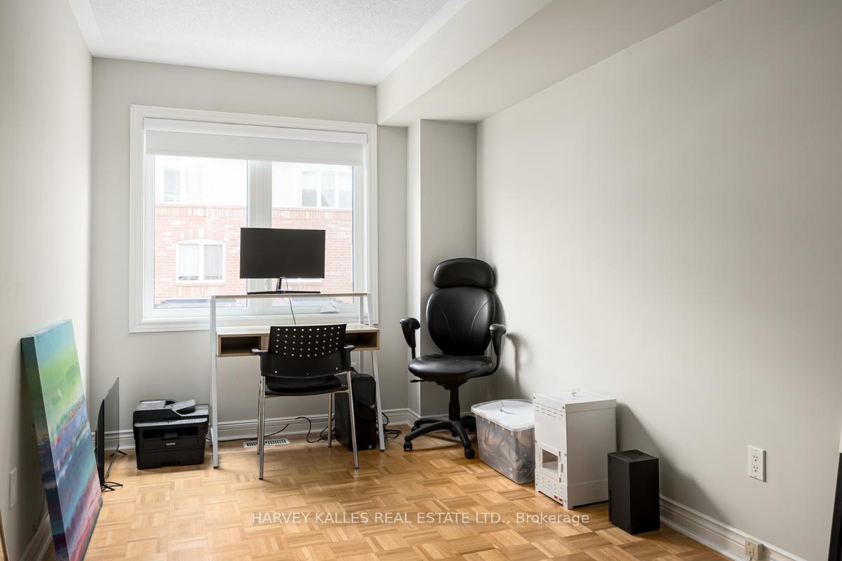 Photo 15 of Unit 64, 18 Clark Avenue W, Vaughan, Crestwood-Springfarm-Yorkhill — HOMEH