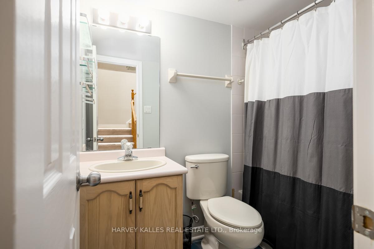 Photo 17 of Unit 64, 18 Clark Avenue W, Vaughan, Crestwood-Springfarm-Yorkhill — HOMEH