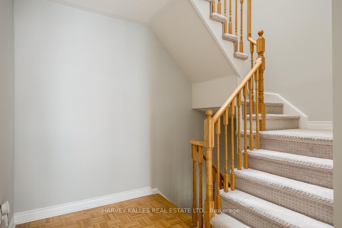 Photo 18 of Unit 64, 18 Clark Avenue W, Vaughan, Crestwood-Springfarm-Yorkhill — HOMEH