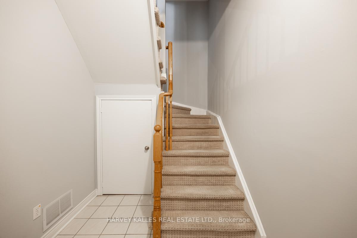 Photo 25 of Unit 64, 18 Clark Avenue W, Vaughan, Crestwood-Springfarm-Yorkhill — HOMEH