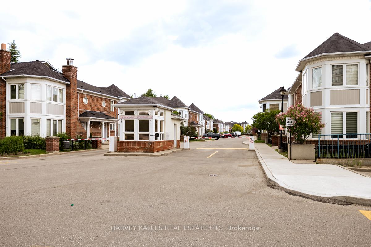 Photo 30 of Unit 64, 18 Clark Avenue W, Vaughan, Crestwood-Springfarm-Yorkhill — HOMEH