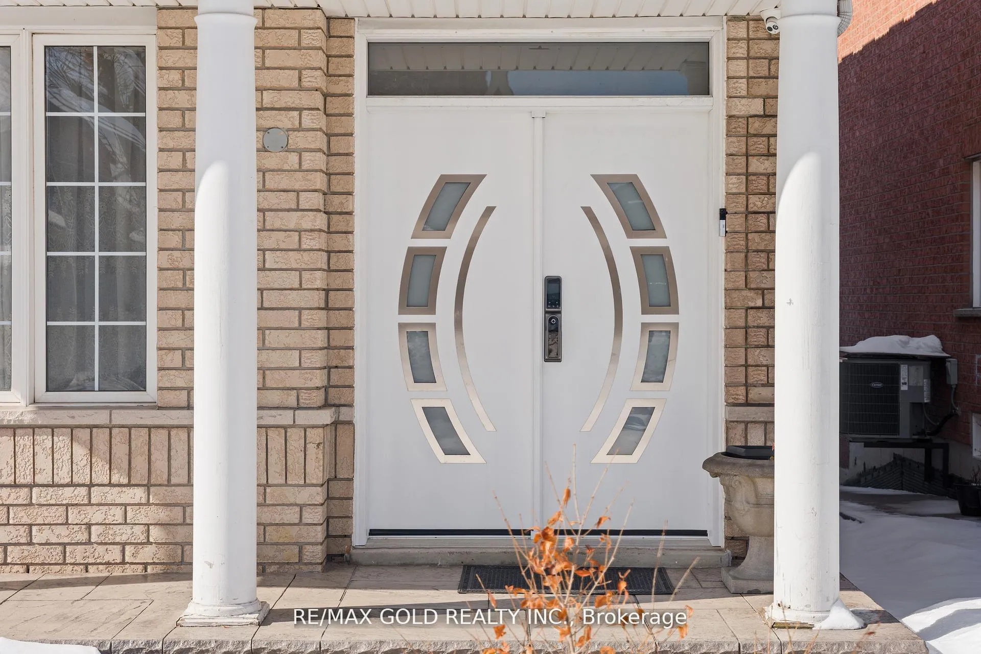 Photo 4 of 88 Octillo Boulevard, Brampton, Sandringham-Wellington — HOMEH