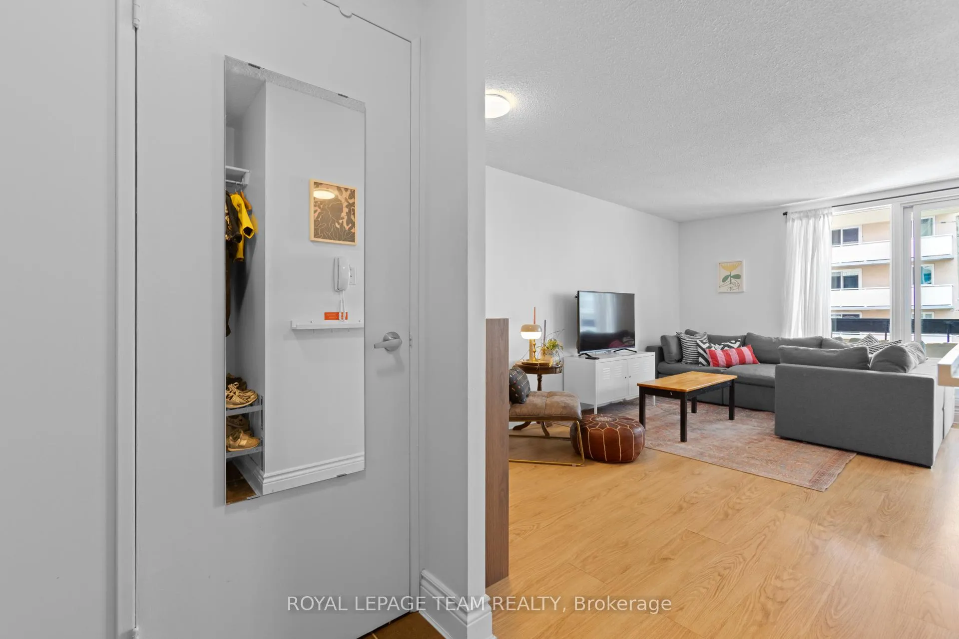 Photo 8 of Unit 503, 141 Somerset Street W, Ottawa, Ottawa Centre/Golden Triangle — HOMEH