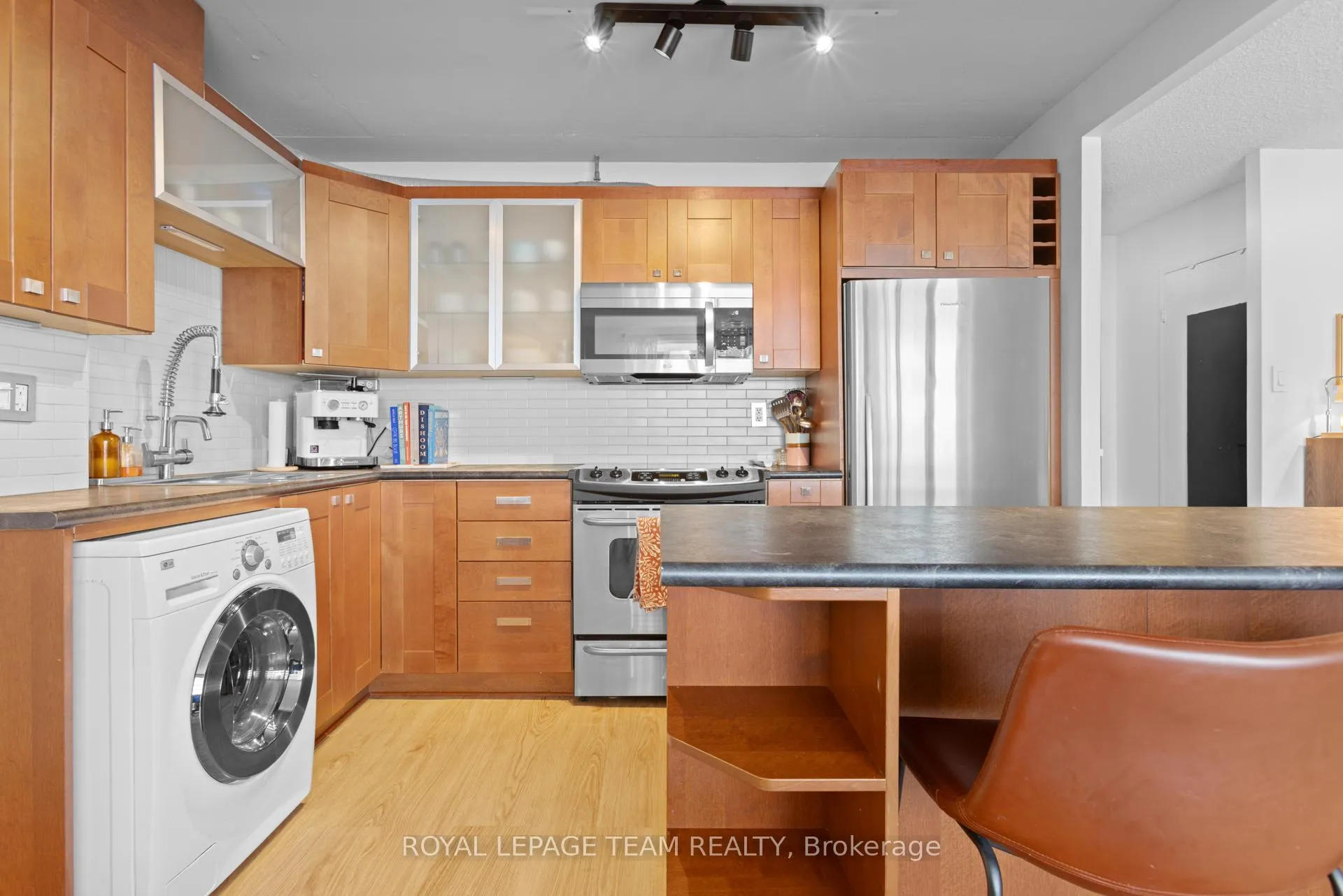 Photo 13 of Unit 503, 141 Somerset Street W, Ottawa, Ottawa Centre/Golden Triangle — HOMEH
