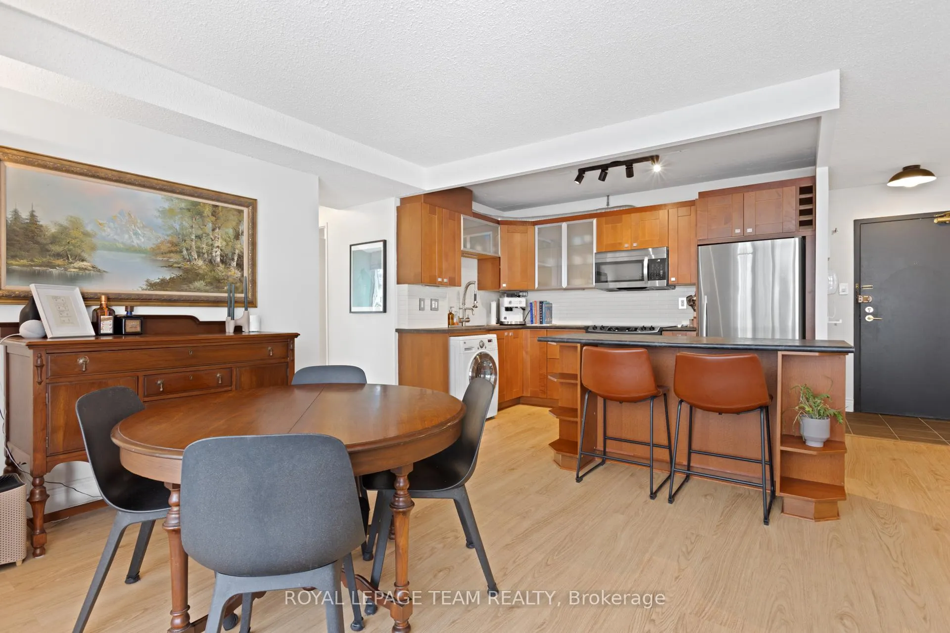 Photo 15 of Unit 503, 141 Somerset Street W, Ottawa, Ottawa Centre/Golden Triangle — HOMEH