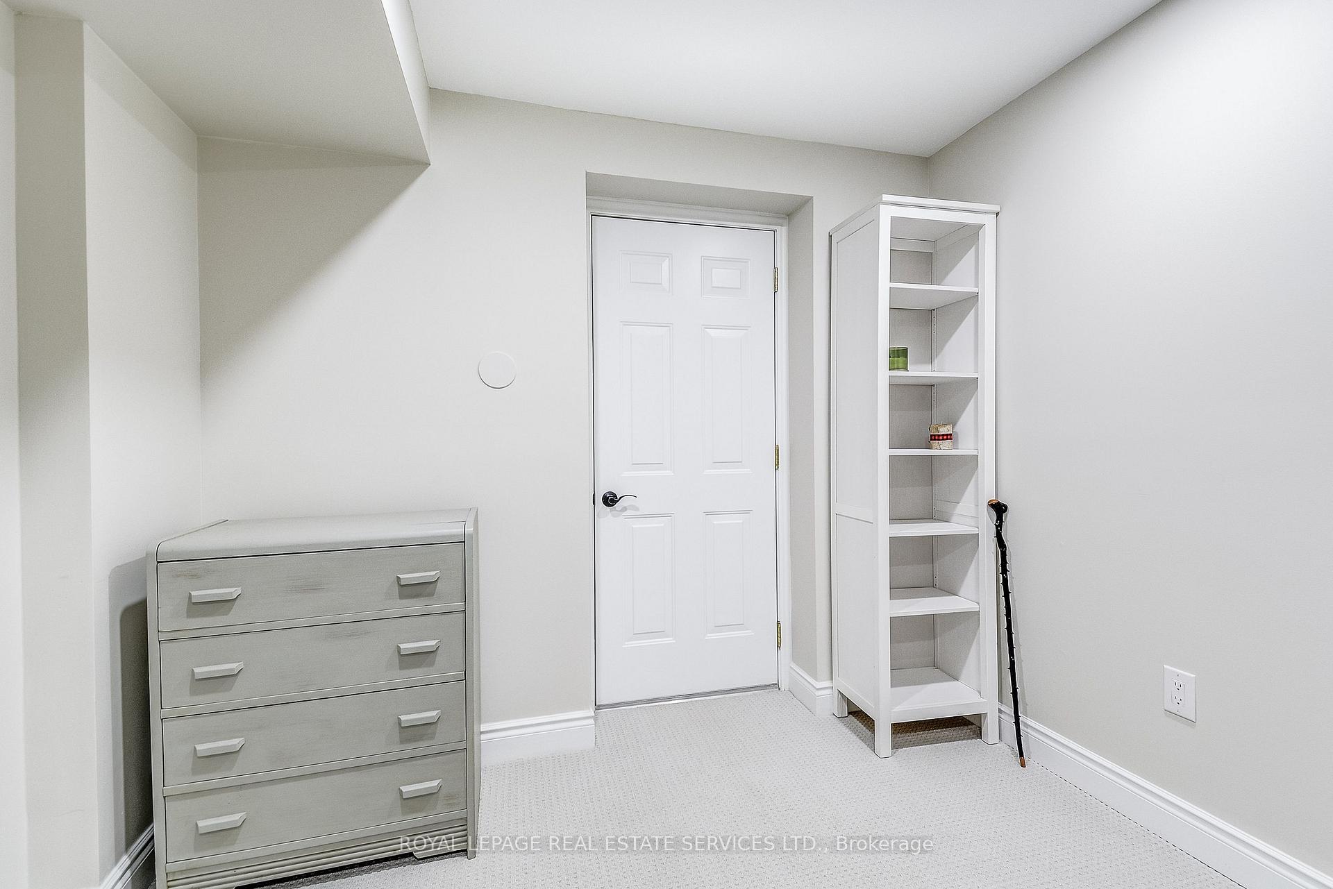 Photo 24 of Unit 3, 232 Stonehenge Drive, Hamilton, Meadowlands — HOMEH