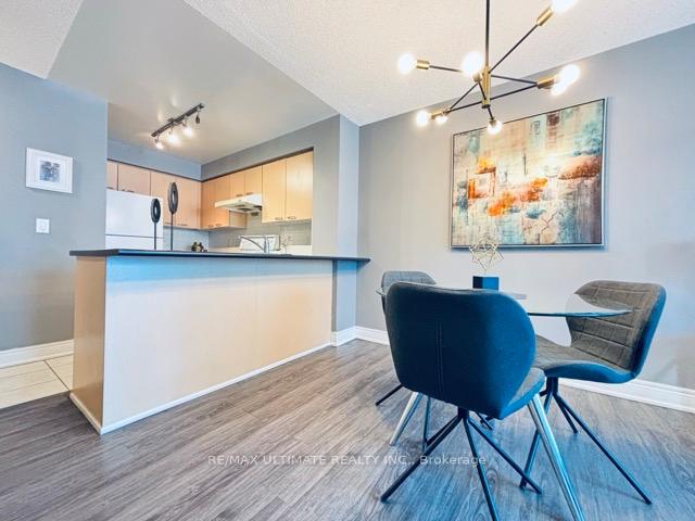 Photo 8 of Unit 512, 48 Suncrest Boulevard, Markham, Commerce Valley — HOMEH